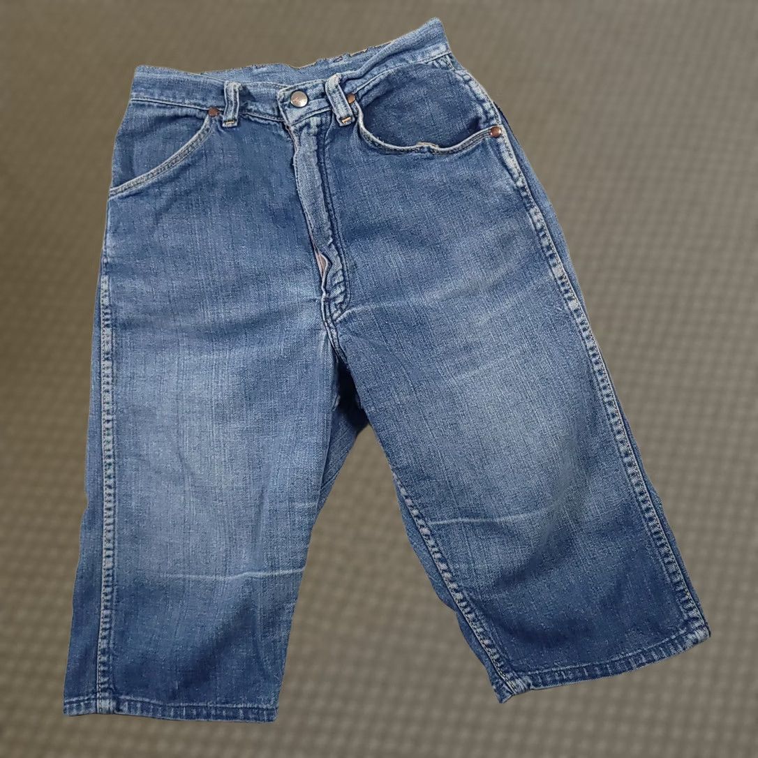 Wrangler VINTAGE Wrangler Sanforized Blue Bell 50s 60s Jean Shorts Womens Misses 12 USA FLAW Size 40" / US 18 - 1 Thumbnail
