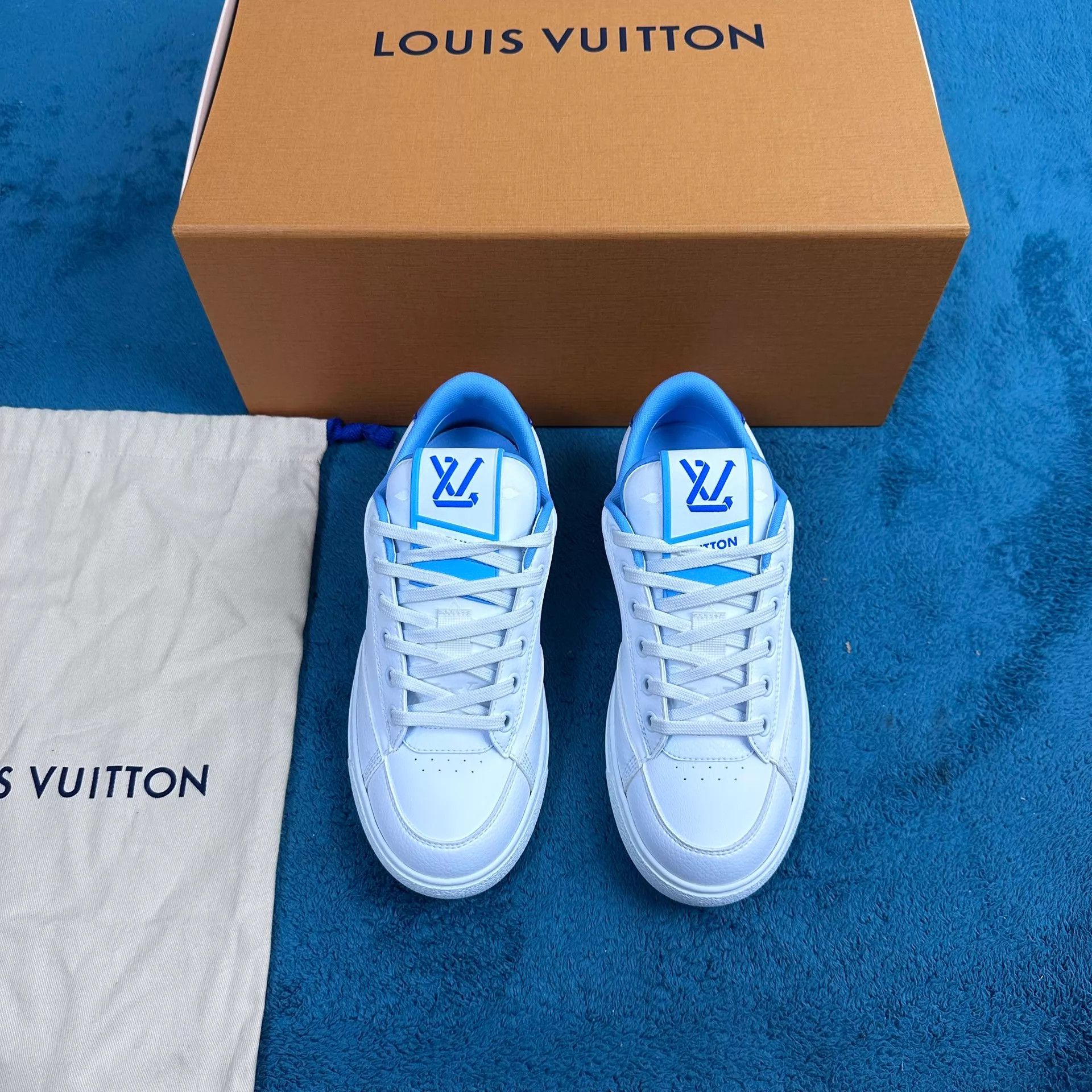 Louis Vuitton LV Charlie Low Top Sneaker White Blue 35.5 Size US 5 / IT 35 - 1 Thumbnail
