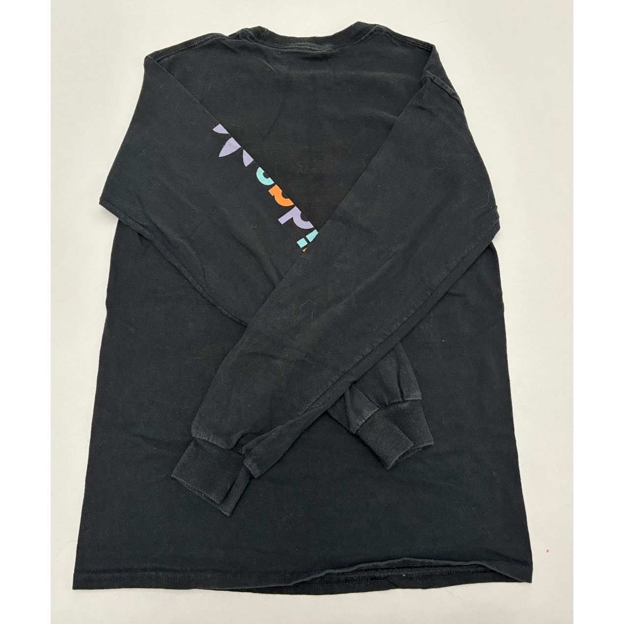 Adidas Size S | ADIDAS Men's Box Logo Long Sleeve Crew Neck T-shirt Size US S / EU 44-46 / 1 - 3 Thumbnail