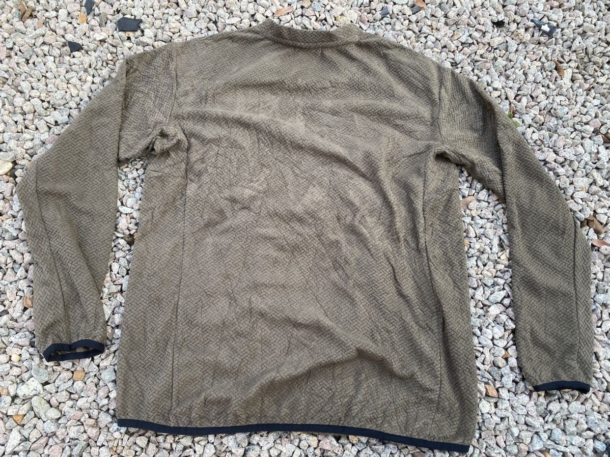 Other Size M fieldcore long sleeve pit 20.5 Size US M / EU 48-50 / 2 - 7 Thumbnail