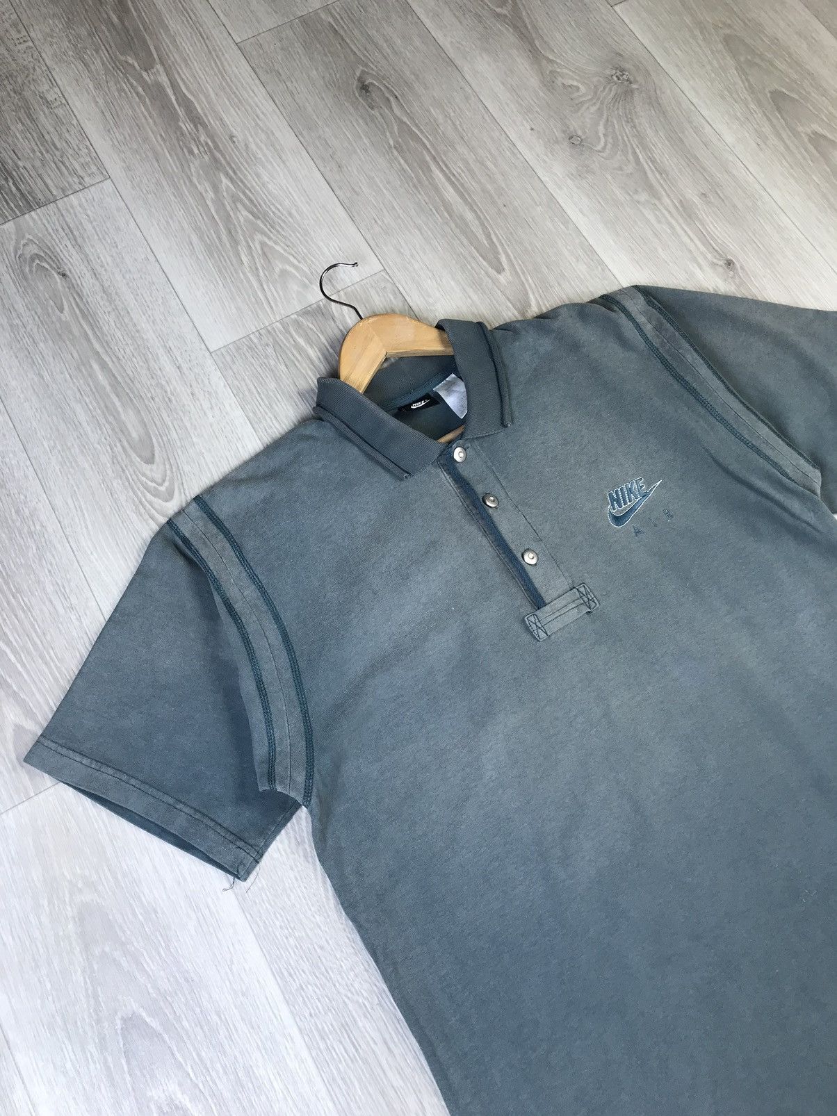 Nike Vintage NIKE AIR Collared Polos Shirt Faded Green Medium Size US M / EU 48-50 / 2 - 5 Thumbnail
