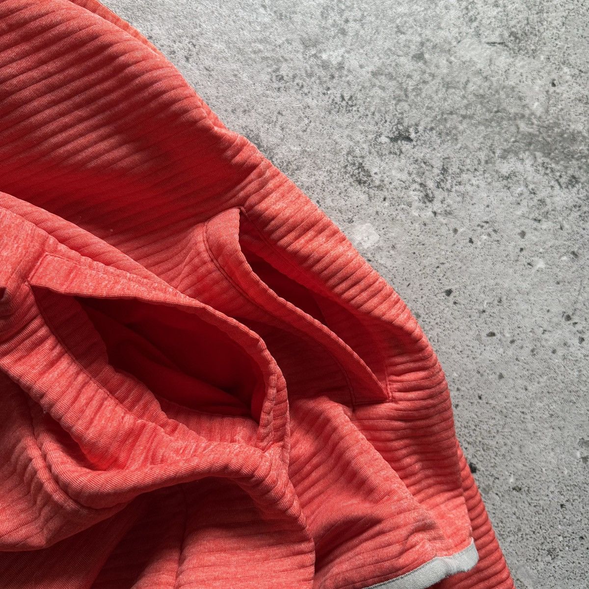 Jack Wolfskin Jack Wolfskin Womens Coral Red Ribbed Full Zip Hooded Jacket Size XL / US 12-14 / IT 48-50 - 3 Thumbnail