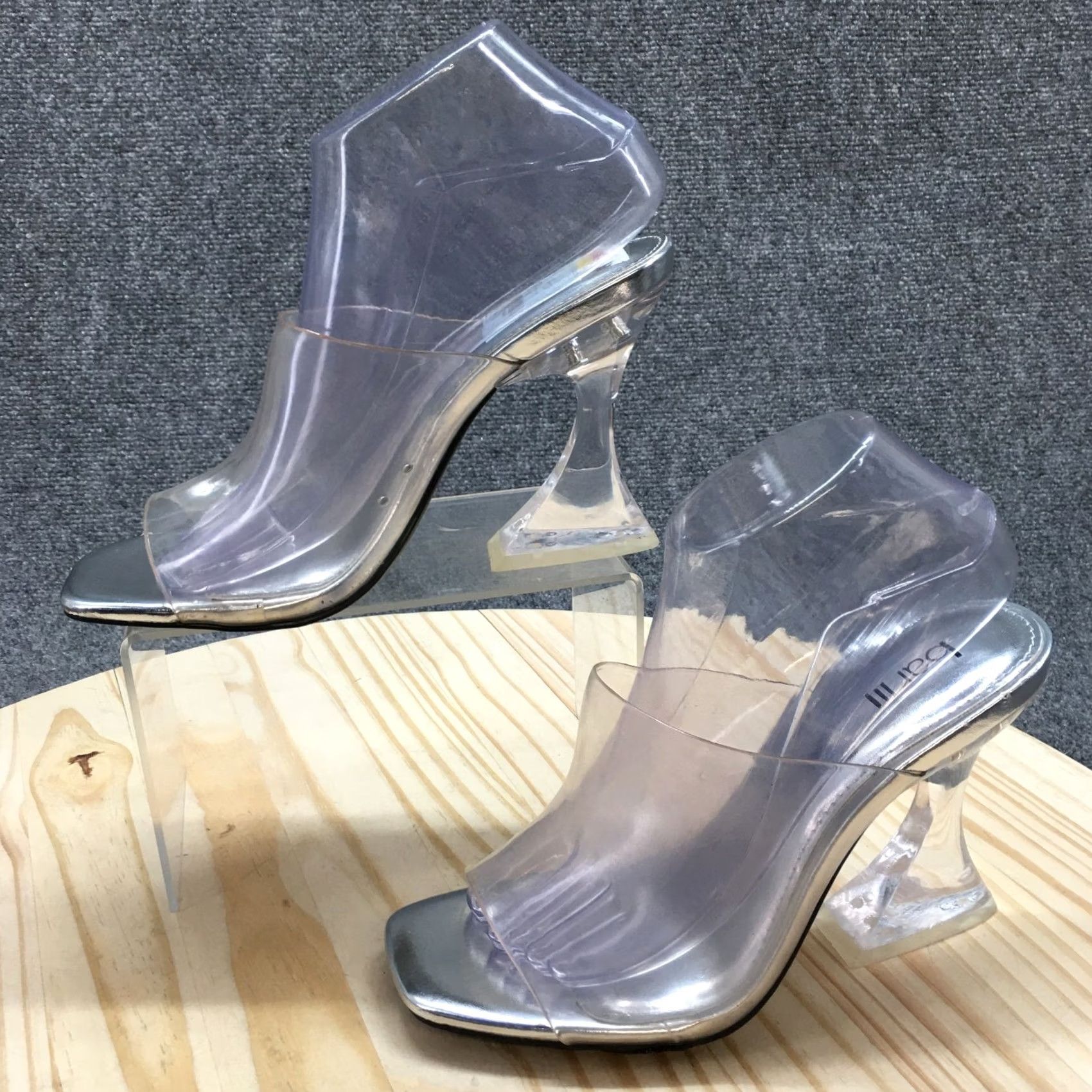 Bar III Bar III Heels Womens 9 M Cherr Mule Clear Slip On Open Toe Spool NEW Size US 9 / IT 39 - 2 Thumbnail