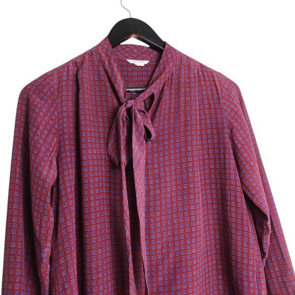 Club Monaco Club Monaco Silk Geometric Patterned Tie Long Sleeve Blouse Size XS / US 0-2 / IT 36-38 - 2 Thumbnail