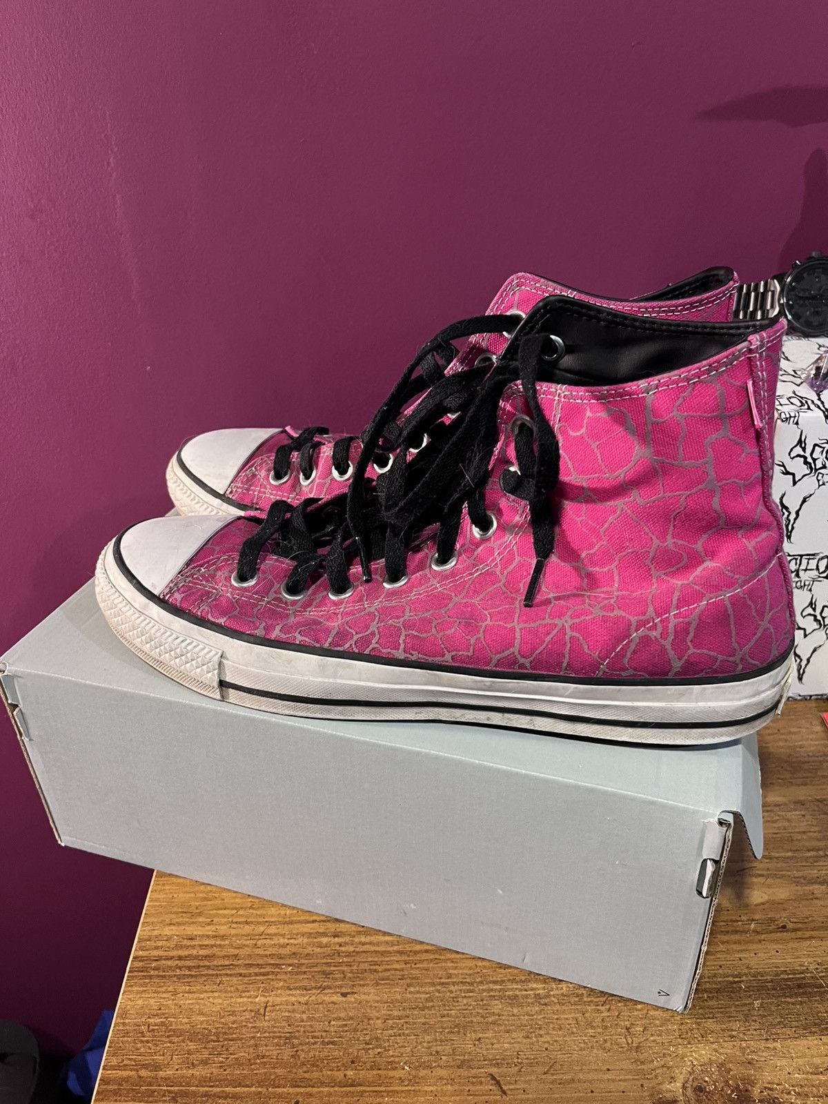 Converse Converse cons pink reflective lightning Size US 9.5 / EU 42-43 - 2 Thumbnail