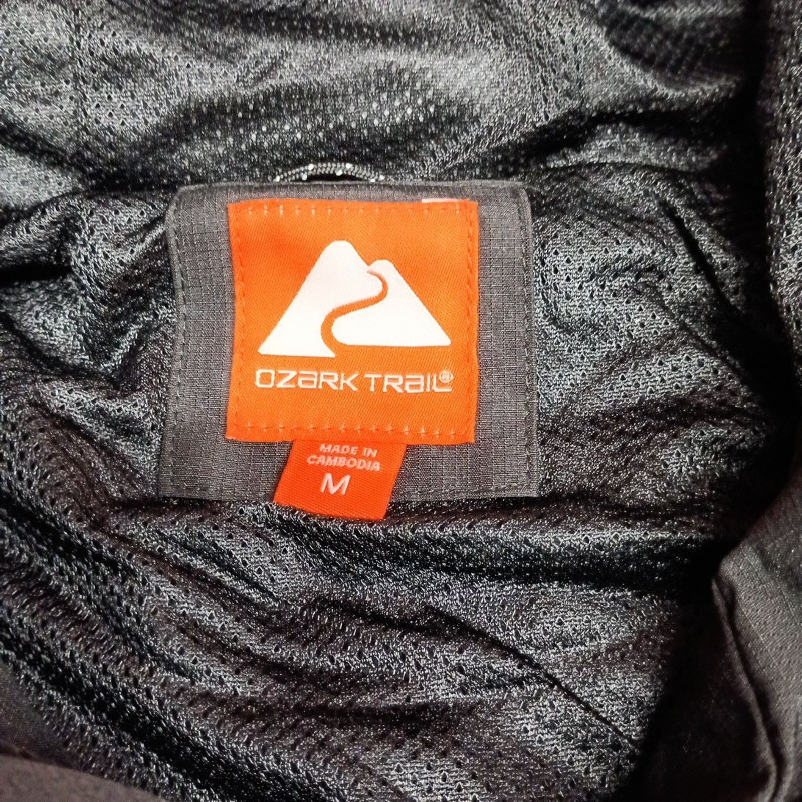 Other Ozark Trail Windbreaker Jacket Mens Size M Black Zip Pockets Size US M / EU 48-50 / 2 - 5 Thumbnail