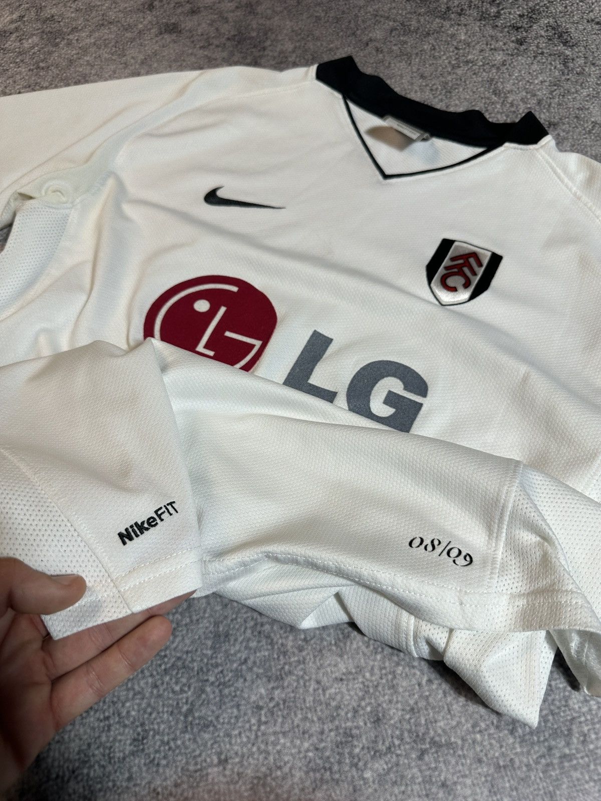 Nike × Vintage Vintage Nike Fulham LG Soccer Jersey Streetwear Rare Style Size US XS / EU 42 / 0 - 3 Thumbnail