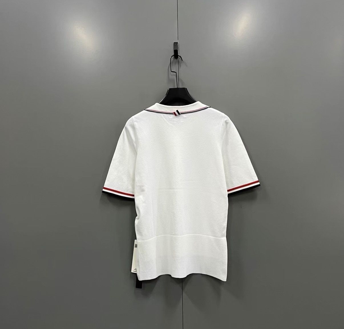 Thom Browne Thom Browne White Collar Striped Polo Shirt J41 Size XS / US 0-2 / IT 36-38 - 2 Thumbnail