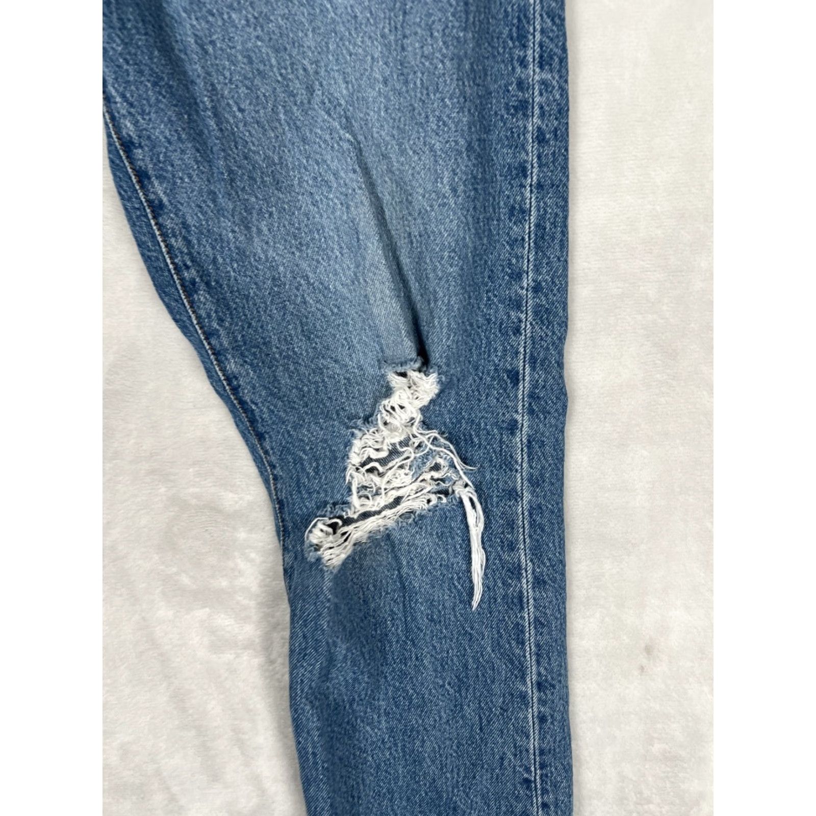 Levi's Levi's 501 Jeans Women 29x28 Blue Premium Distressed High Rise Denim Size 29" - 2 Thumbnail