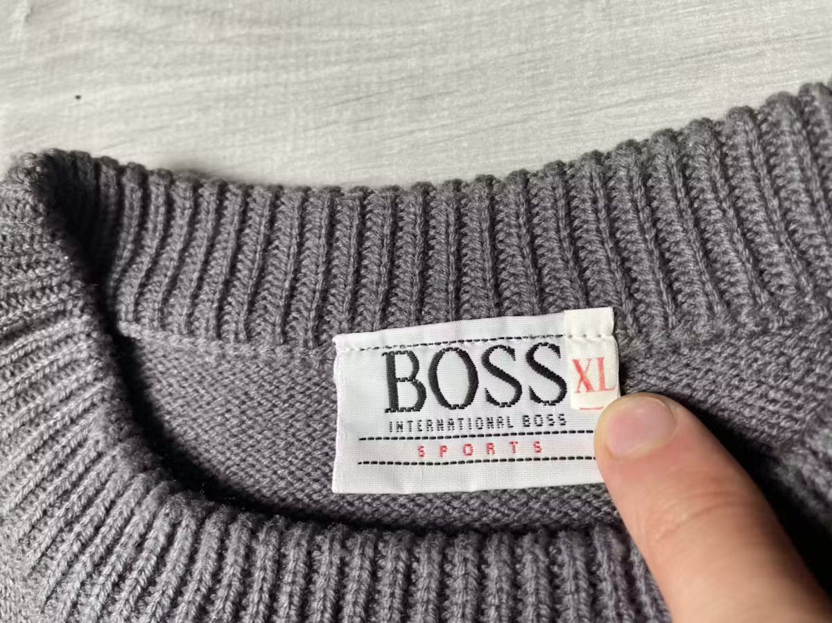 Hugo Boss Hugo boss sweater knit embroidered logo size XLarge Size US XL / EU 56 / 4 - 3 Thumbnail