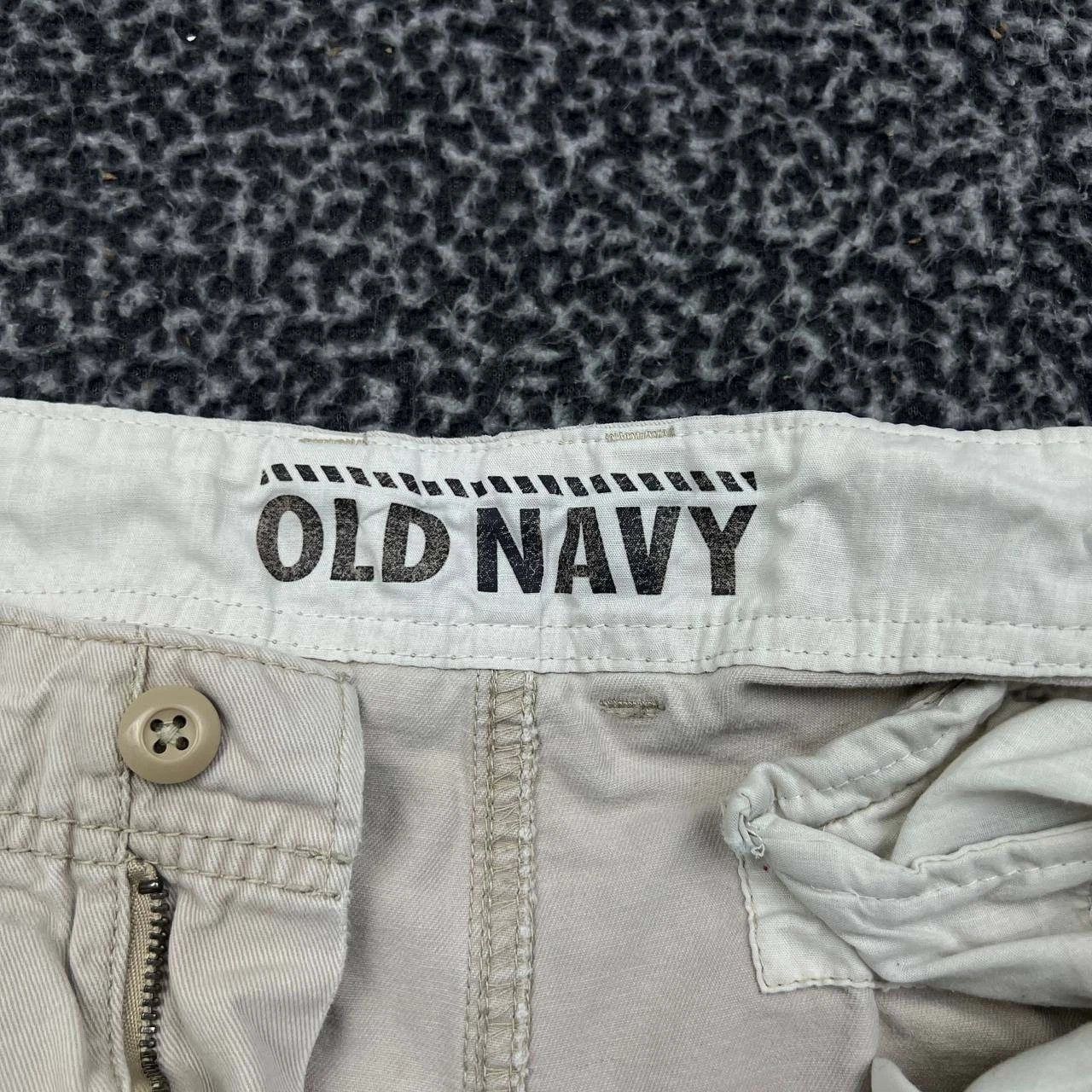 Old Navy Old Navy Shorts Men 36 Cream Chino Pockets Flat Front Cotton Size US 36 / EU 52 - 4 Thumbnail