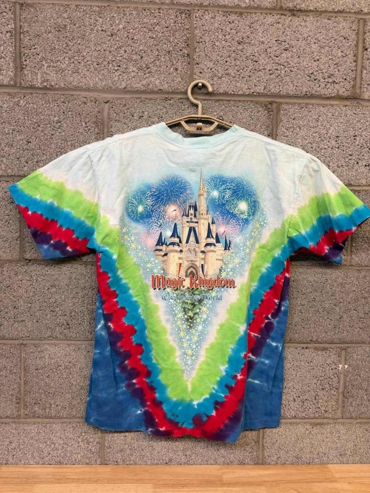 Disney The Walt Disney Company Magic Kingdom Tie Dye Vintage Mickey Size US L / EU 52-54 / 3 - 2 Thumbnail