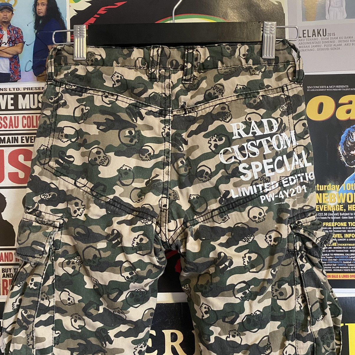 Vintage Vintage Rad Custom Special Sherpa Lined Skull Print Pants Size US 26 / EU 42 - 9 Thumbnail
