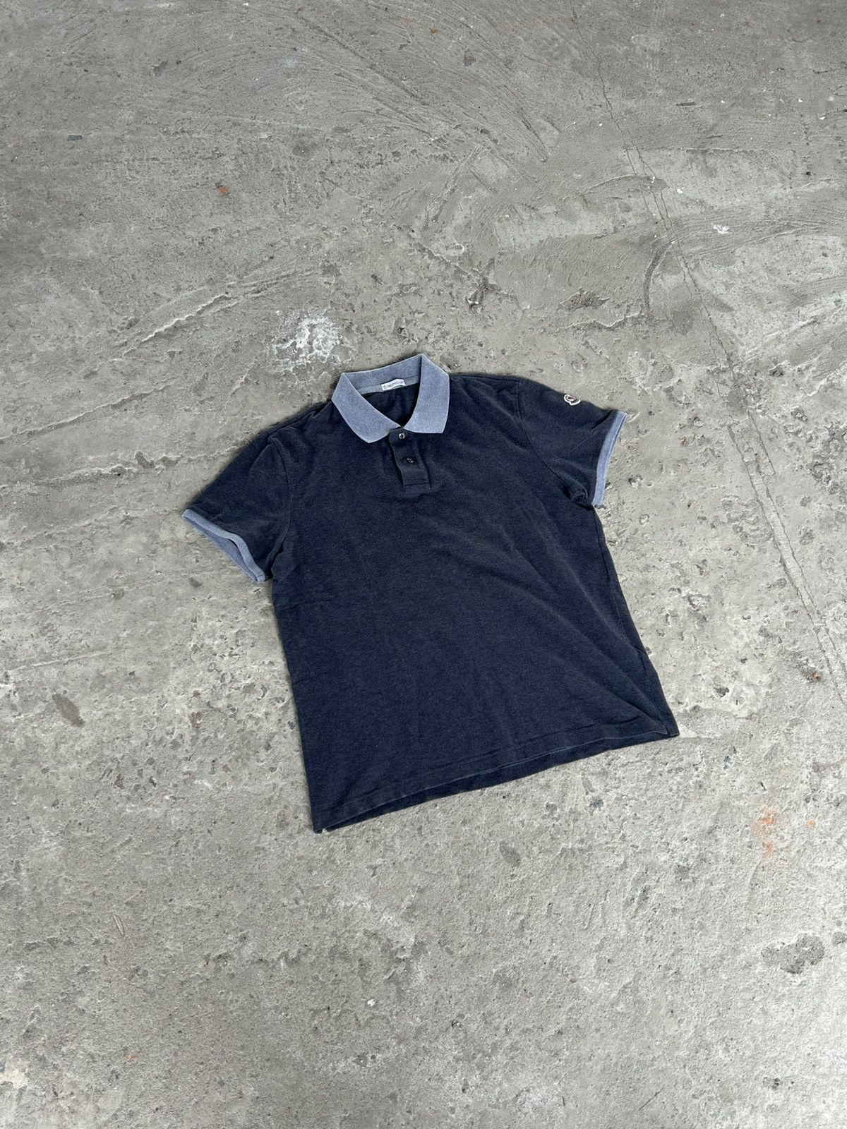 Moncler Moncler MAGLIA Polo High Quality Rare Authentic Piece Size L Size US L / EU 52-54 / 3 - 3 Thumbnail