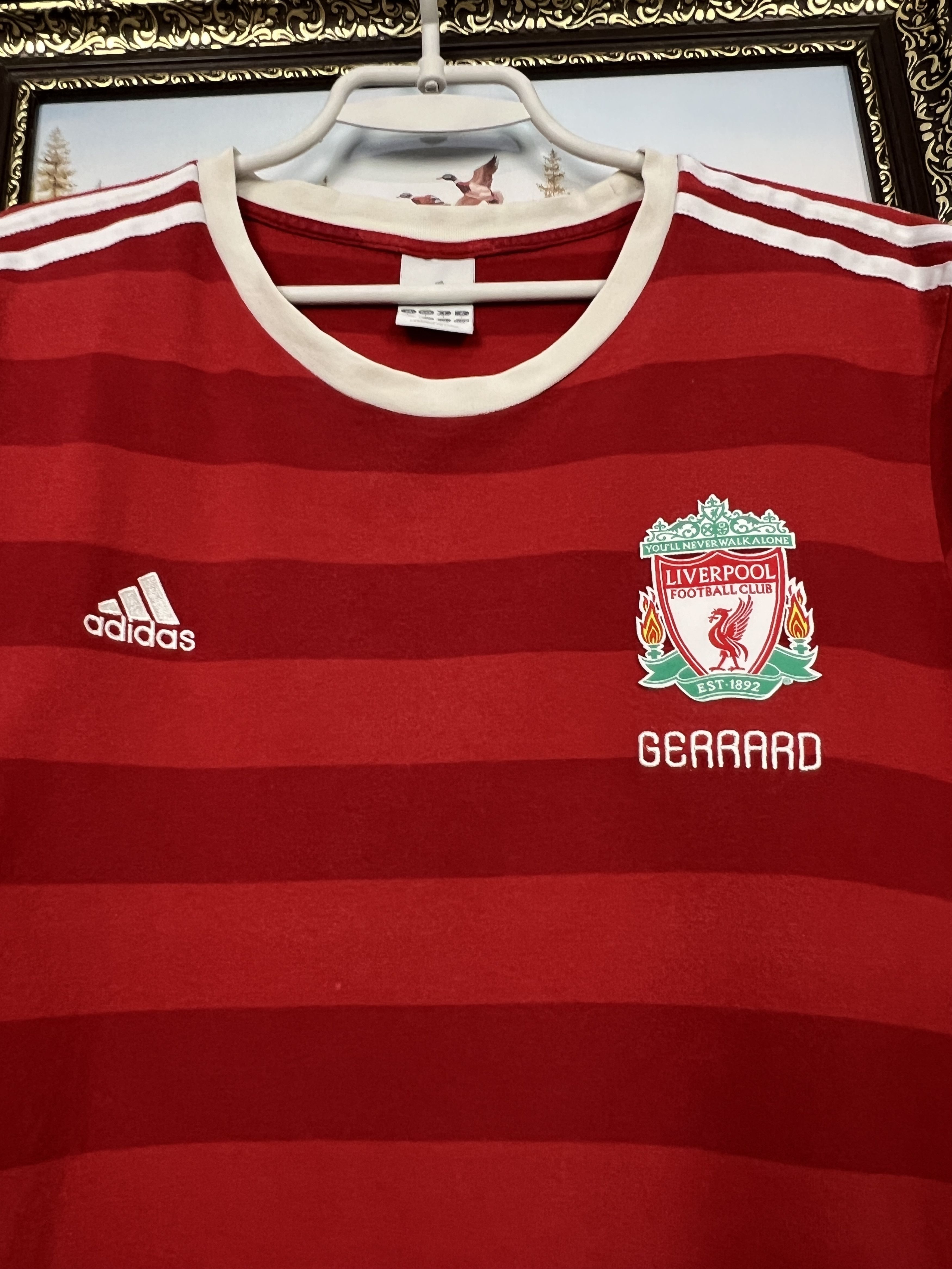 Adidas Vintage Adidas Liverpool Football Train Shirt #8 Gerrard Size US L / EU 52-54 / 3 - 3 Thumbnail