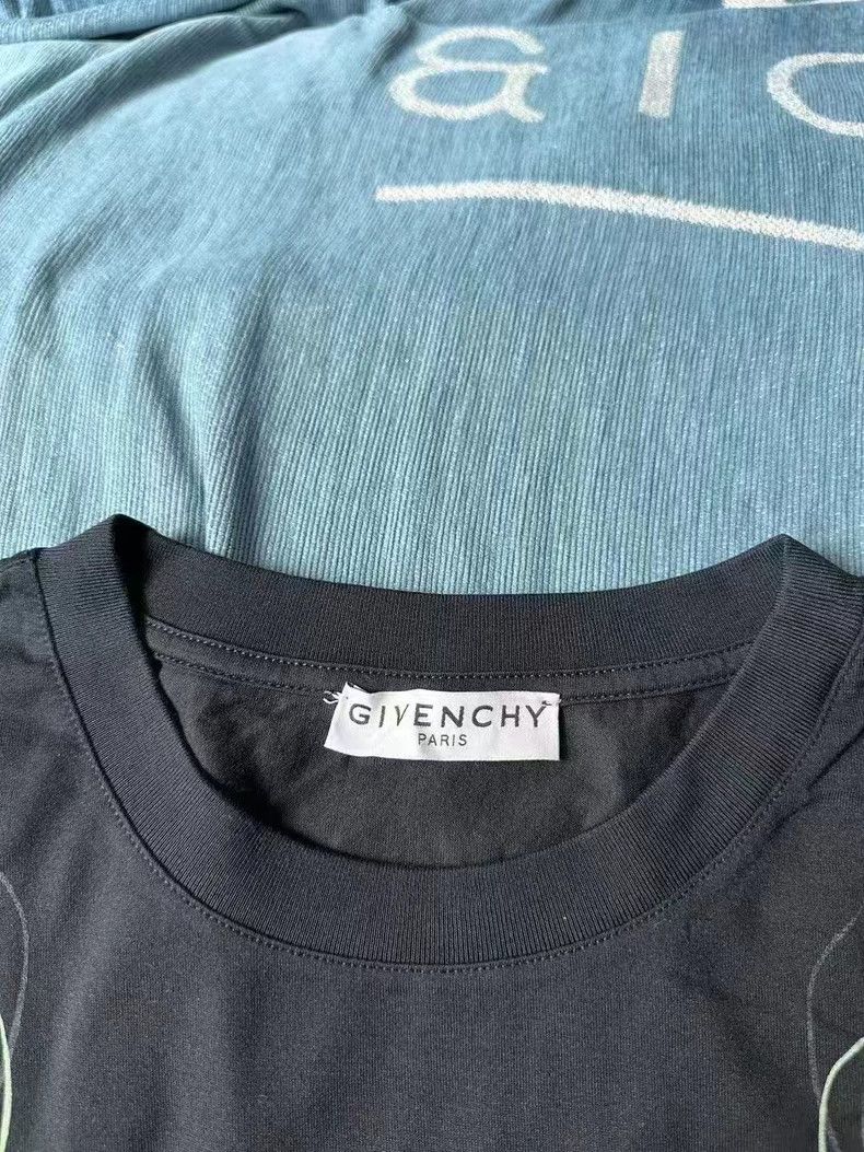 Givenchy Givenchy Short Sleeve Size US M / EU 48-50 / 2 - 2 Thumbnail