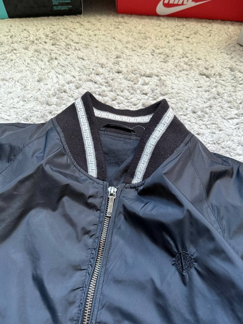 Versace 00s Versace Vintage Oversized Bomber Jacket Rare Size US XL / EU 56 / 4 - 4 Thumbnail
