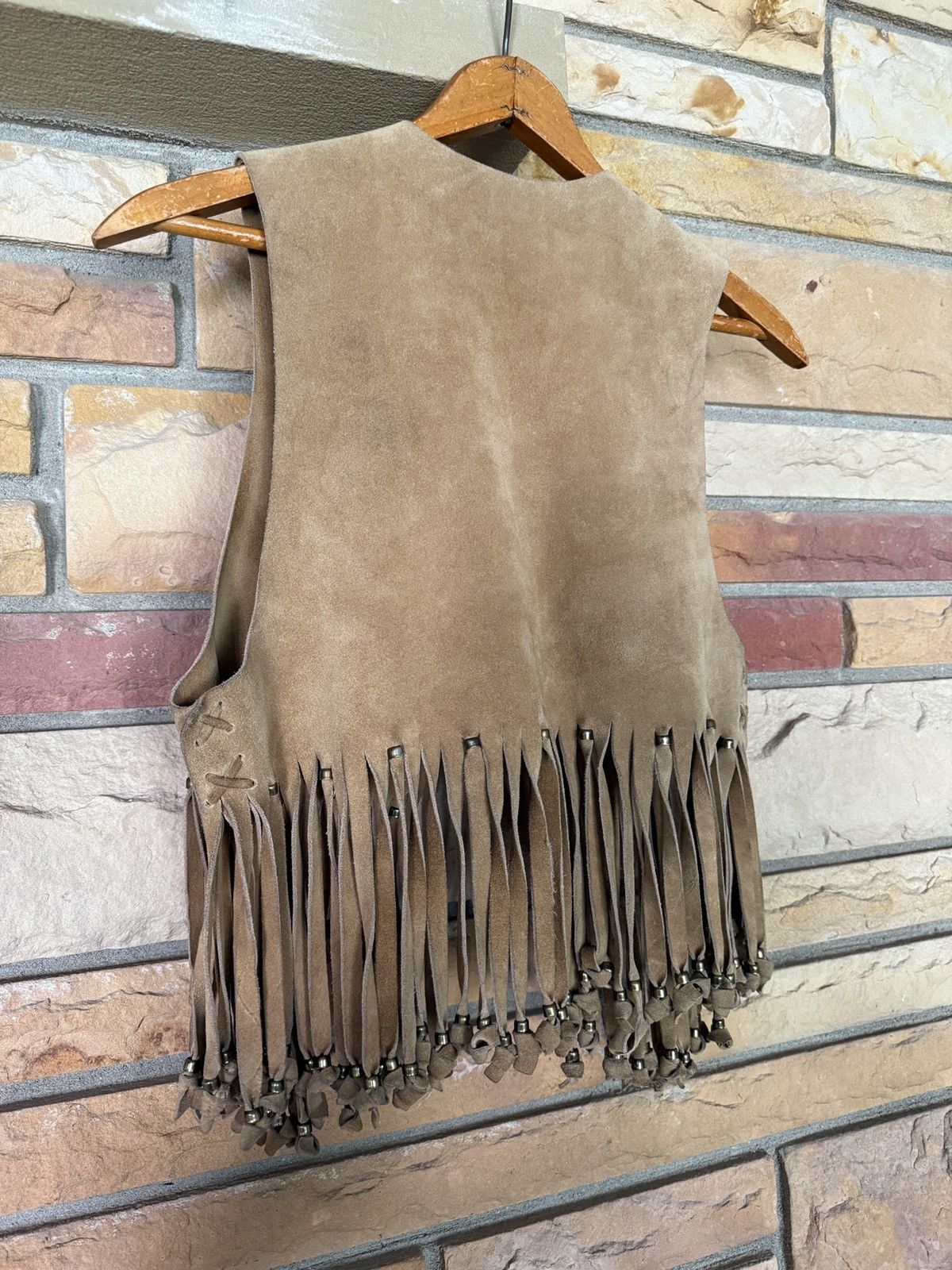 Vintage Vintage 70s Suede Fringe Western Vest Size XS / US 0-2 / IT 36-38 - 5 Thumbnail