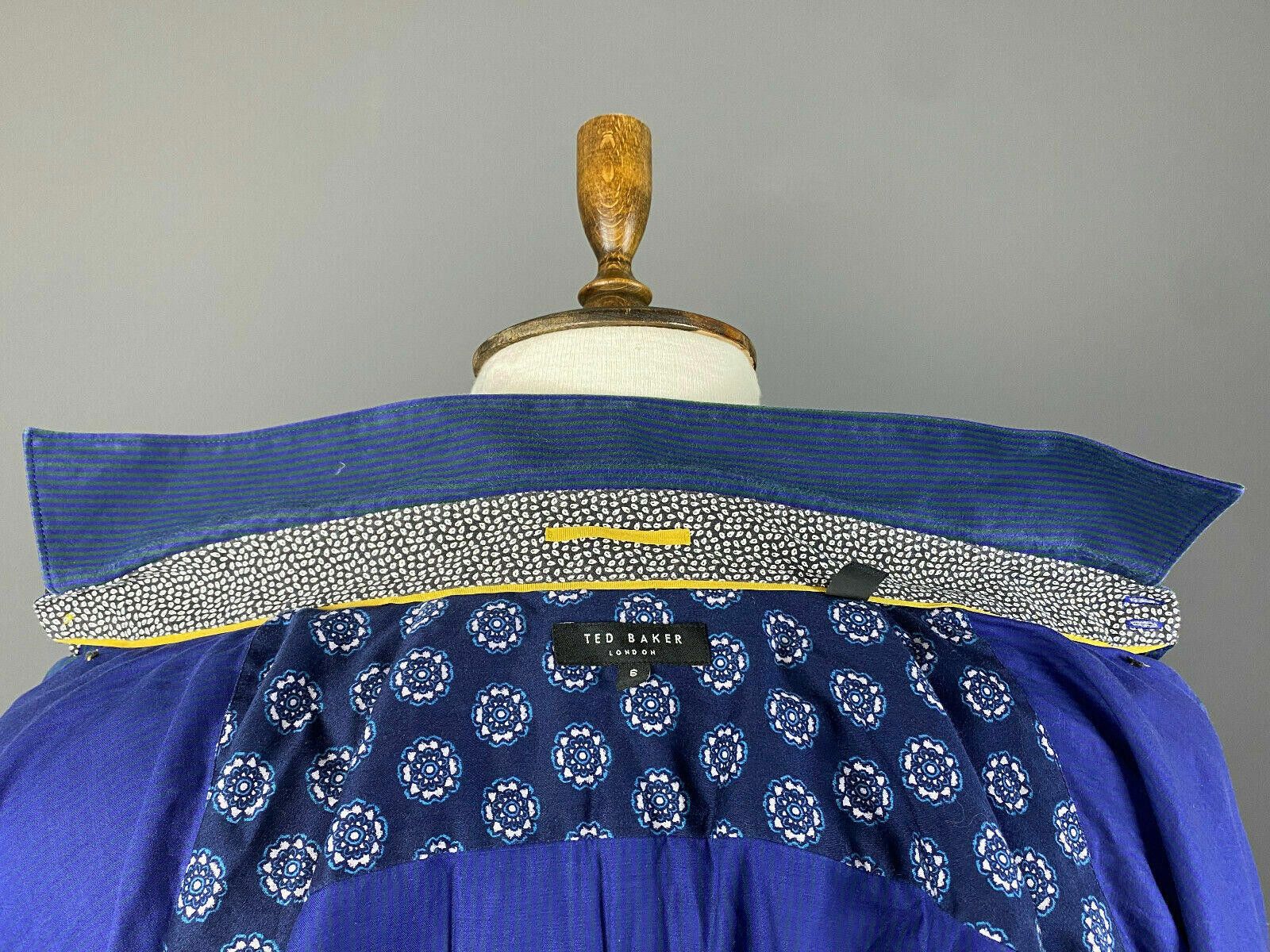 Ted Baker Men Ted Baker London Blue Stripe Button Up Shirt Size 6 Size US M / EU 48-50 / 2 - 10 Thumbnail