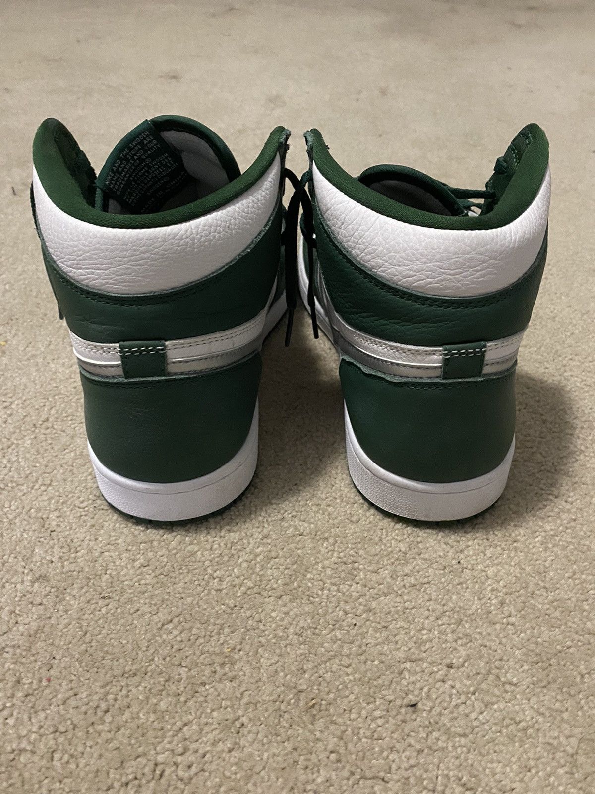 Jordan Brand × Nike Air Jordan 1 Retro High OG Gorge Green Size US 10.5 / EU 43-44 - 6 Thumbnail