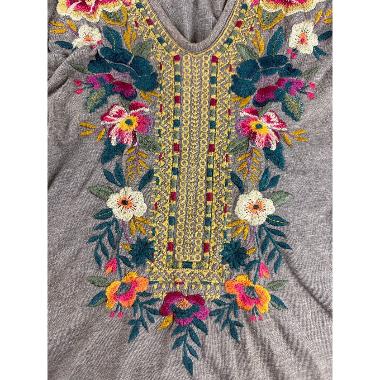 Johnny Was Johnny Was Katina Floral Embroidered T-Shirt - XS Size XS / US 0-2 / IT 36-38 - 4 Thumbnail