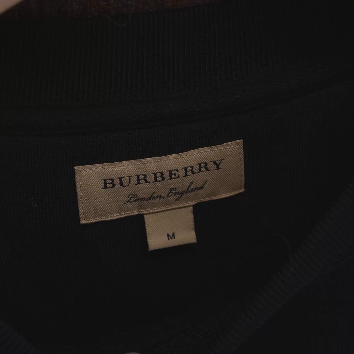 Burberry Burberry arm check crewneck sweatshirt M 99 Size US M / EU 48-50 / 2 - 4 Thumbnail