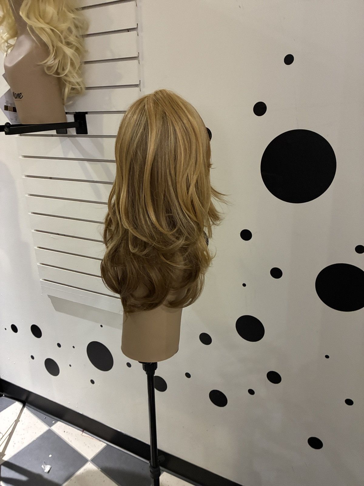 Other Tess wigs Size ONE SIZE - 8 Thumbnail