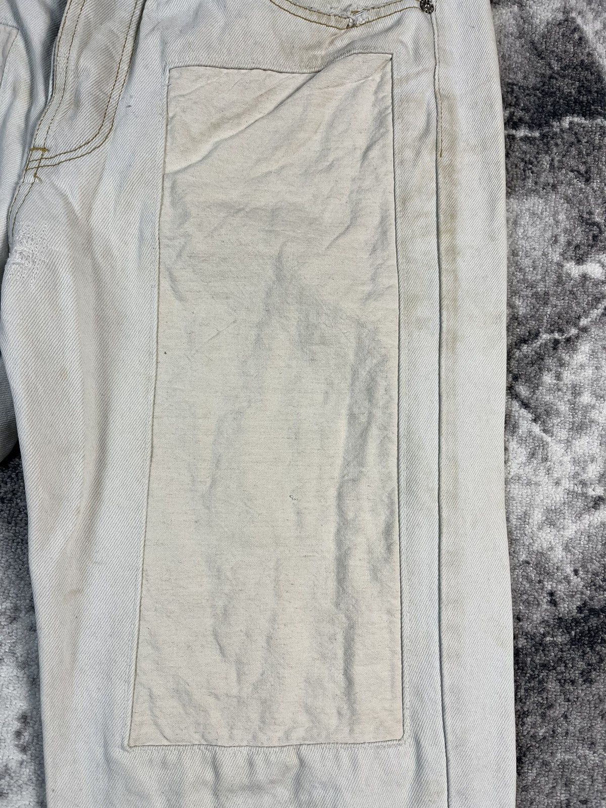 Other Kaserne Zurich Distressed White Jeans Size US 35 - 6 Thumbnail