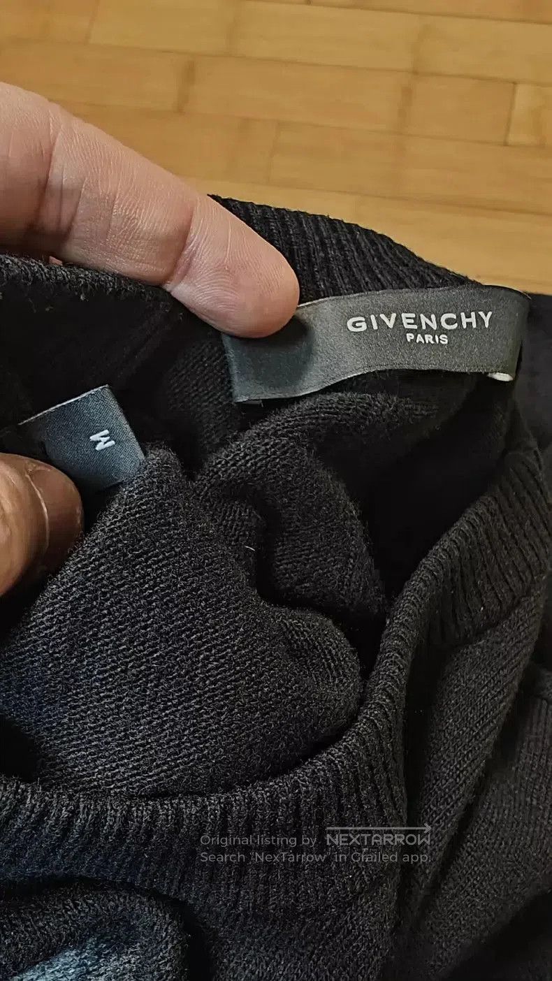 Givenchy Givenchy Dog Head Sweater . Size US M / EU 48-50 / 2 - 2 Thumbnail