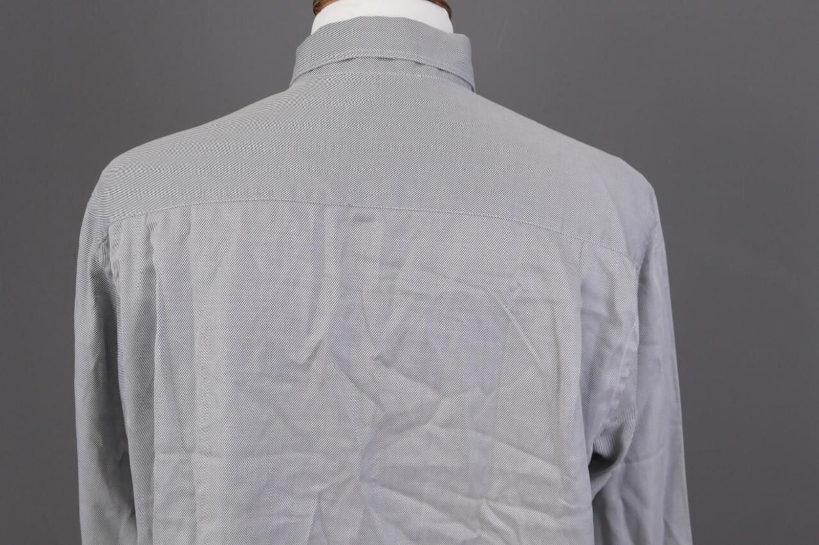 Giorgio Armani Giorgio Armani Le Collezioni Gray Shirt Size 43 / 17 Size US M / EU 48-50 / 2 - 11 Thumbnail