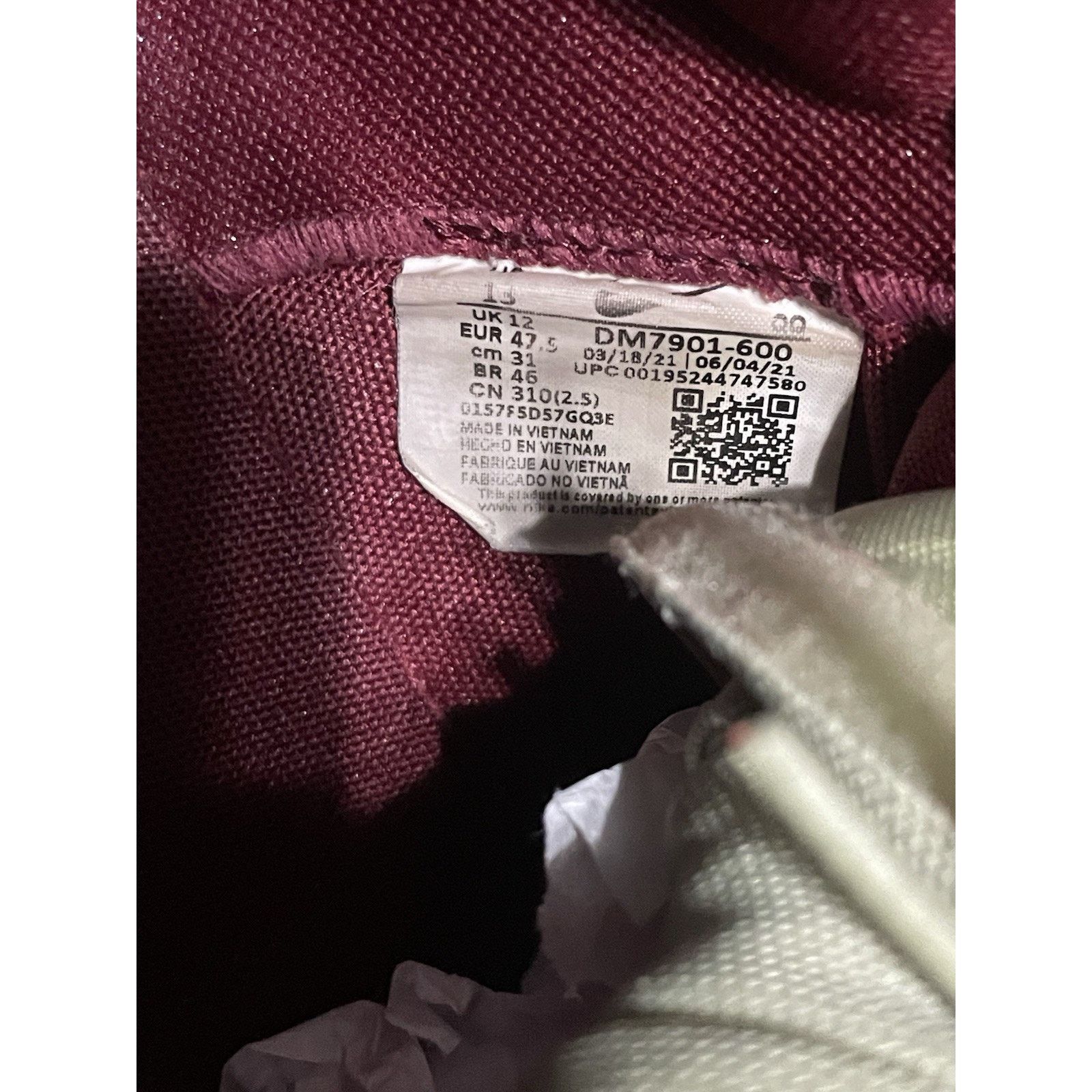 Nike Size 13 - Nike KAWS x sacai x Blazer Low Team Red Size US 13 / EU 46 - 6 Thumbnail
