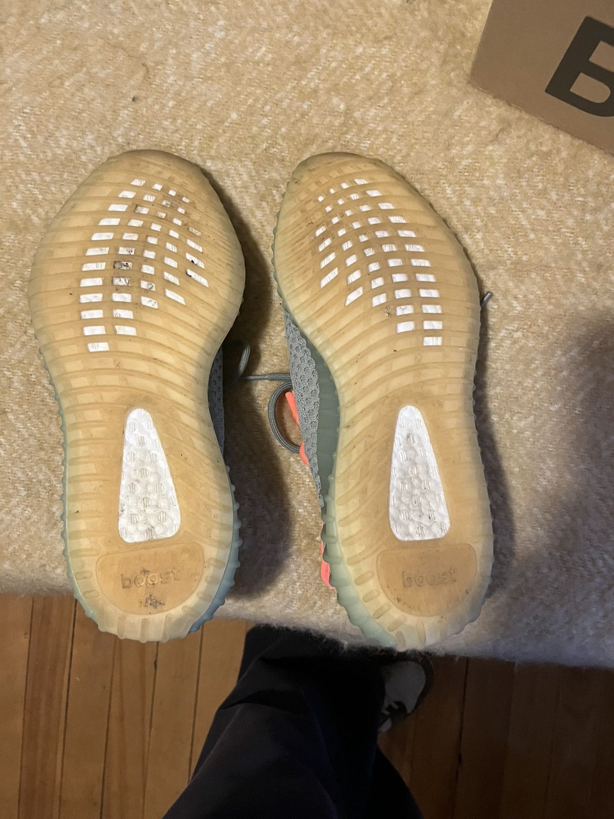 Yeezy Yeezy Boost 350 / Desert Sage Size US 11 / EU 44 - 3 Thumbnail