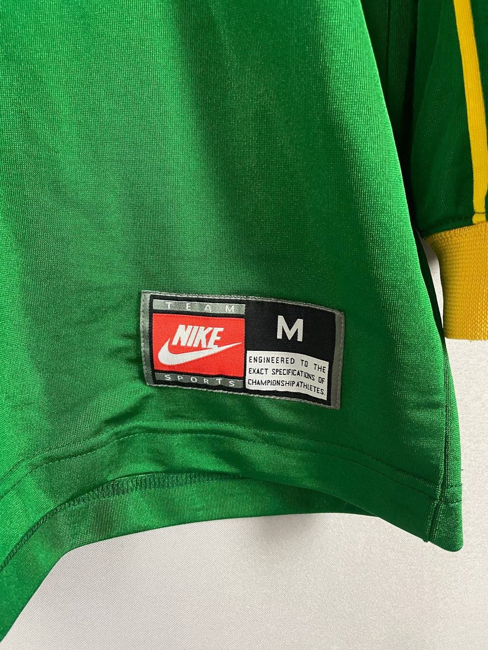 Nike Nike Longsleeve Tee T Shirt Brazil Vintage 1990s Soccer Size US M / EU 48-50 / 2 - 5 Thumbnail