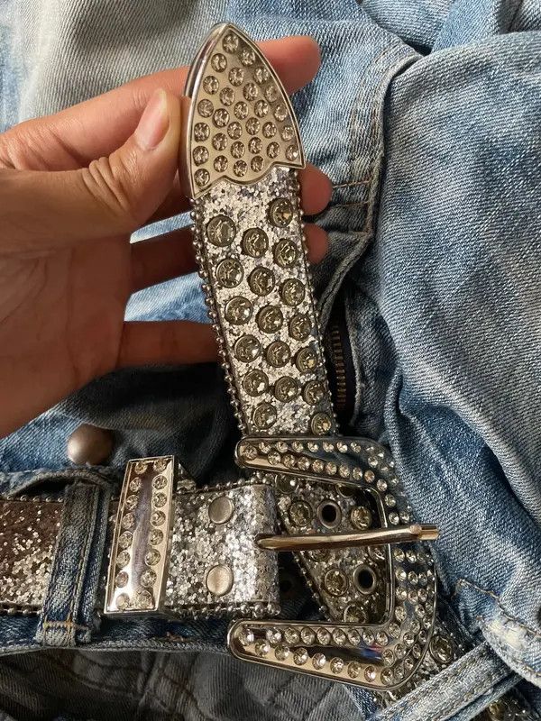 VIBE Streetwear Belt Shiny Western Style Leather with Rivets Y2K Size ONE SIZE - 5 Thumbnail
