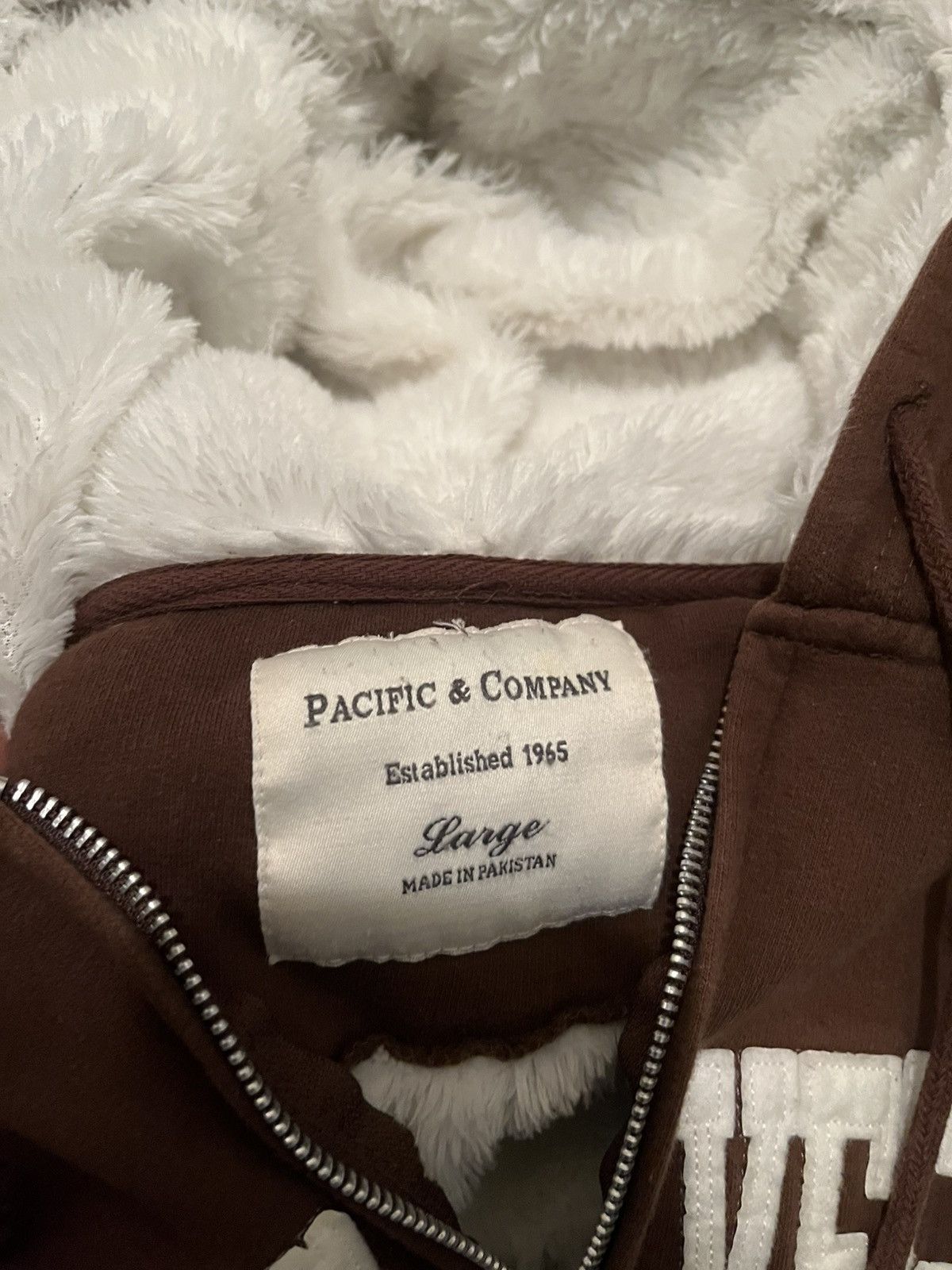 Vintage Las Vegas Brown and White fur hoodie Size S / US 4 / IT 40 - 3 Thumbnail