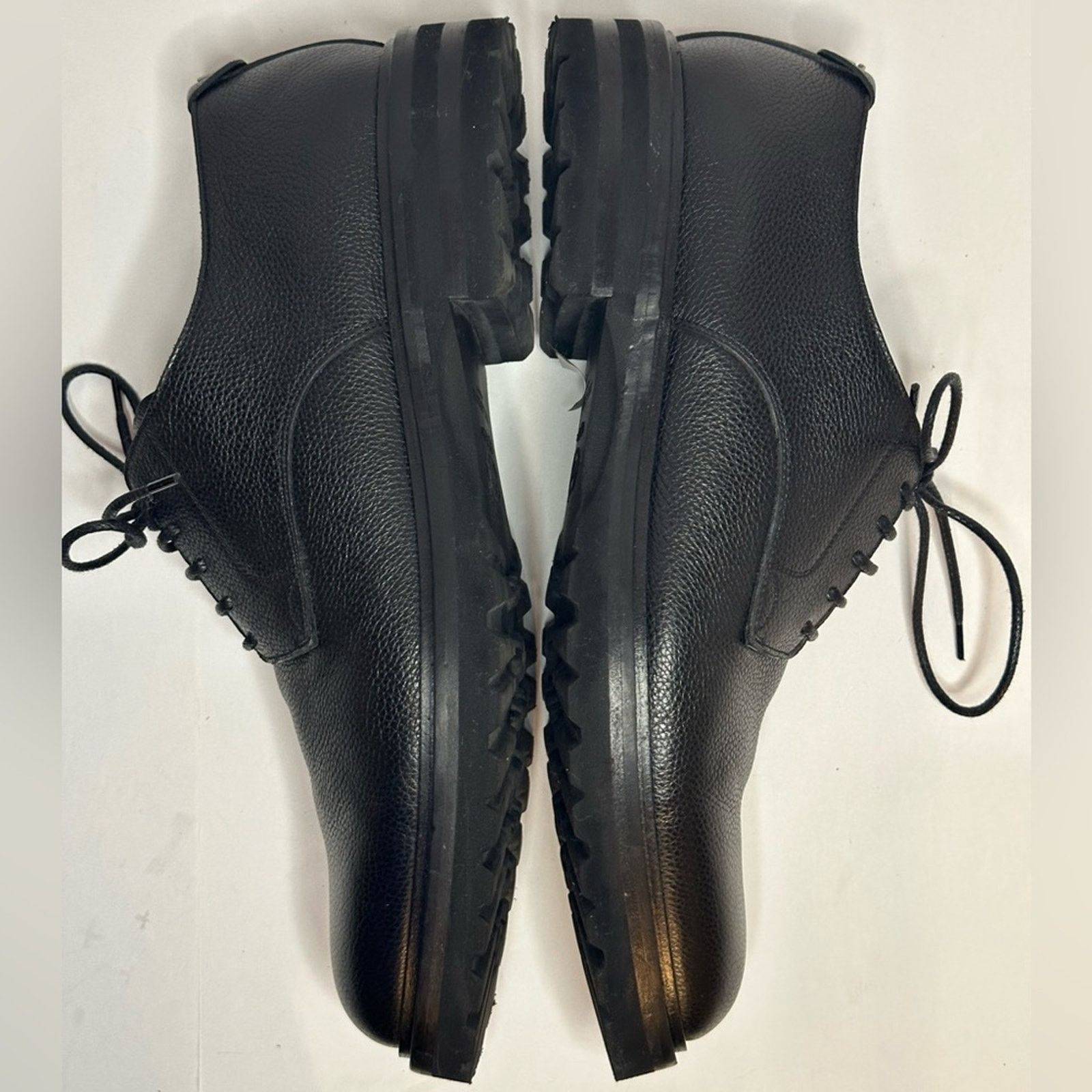 Dolce & Gabbana Black Grained Calf-skin Derby Shoes US 10 Lace Vibram Sole Size US 10 / EU 43 - 4 Thumbnail