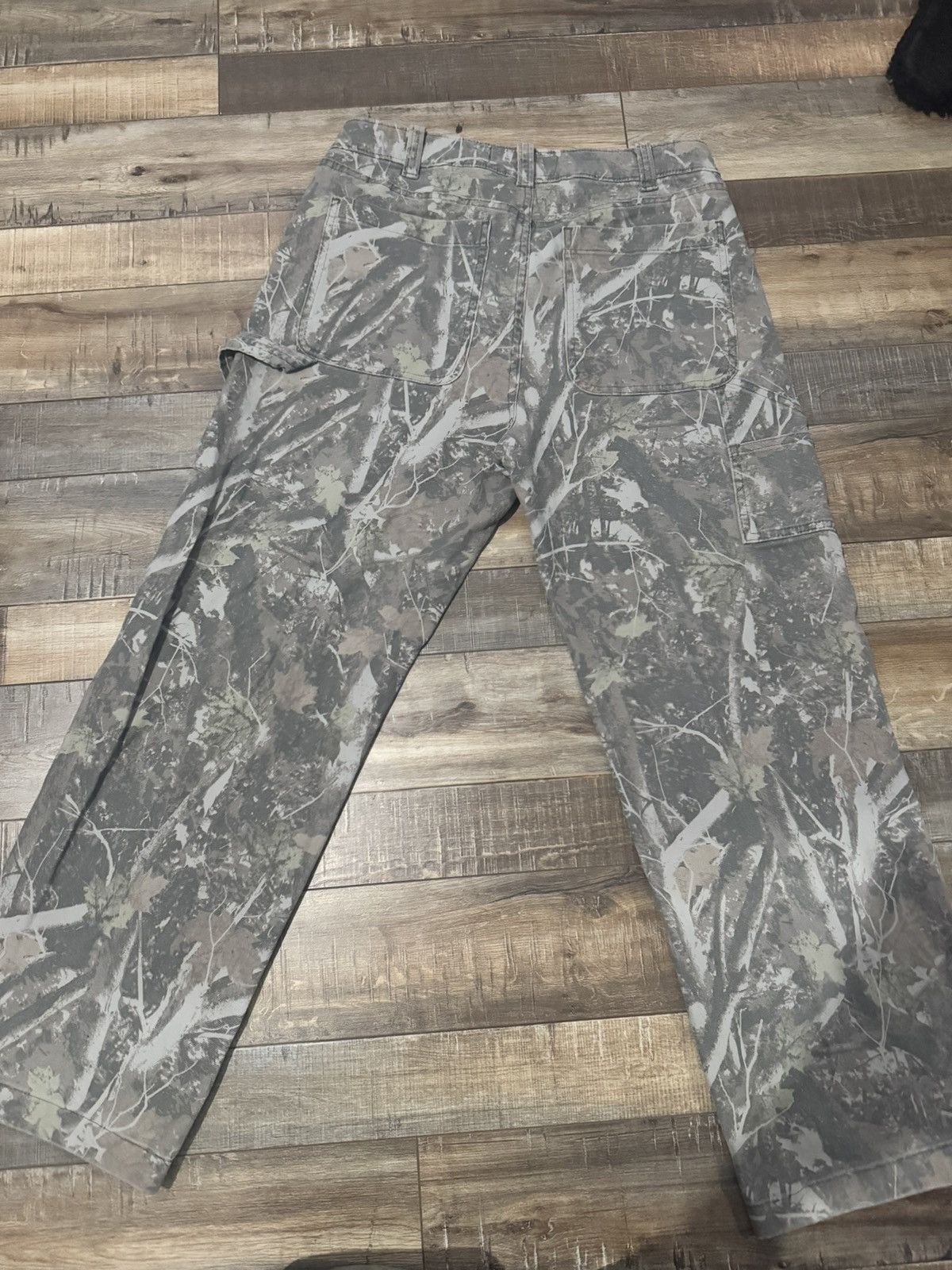 Abercrombie & Fitch Abercrombie& fitch real tree camo baggy pants Size US 30 / EU 46 - 2 Thumbnail