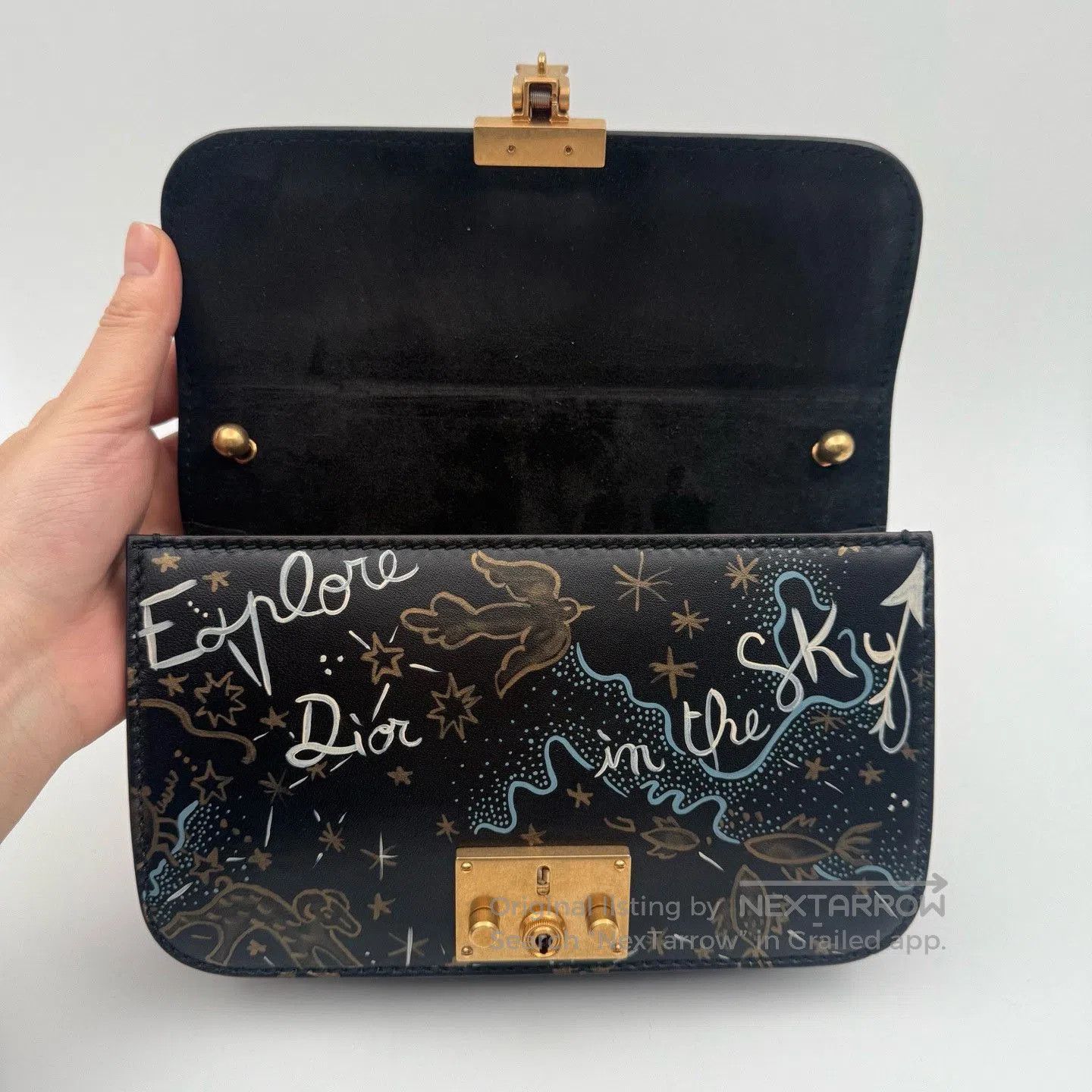 Dior Dior Limited Graffiti Vintage Chain Crossbody Bag. Size ONE SIZE - 7 Thumbnail