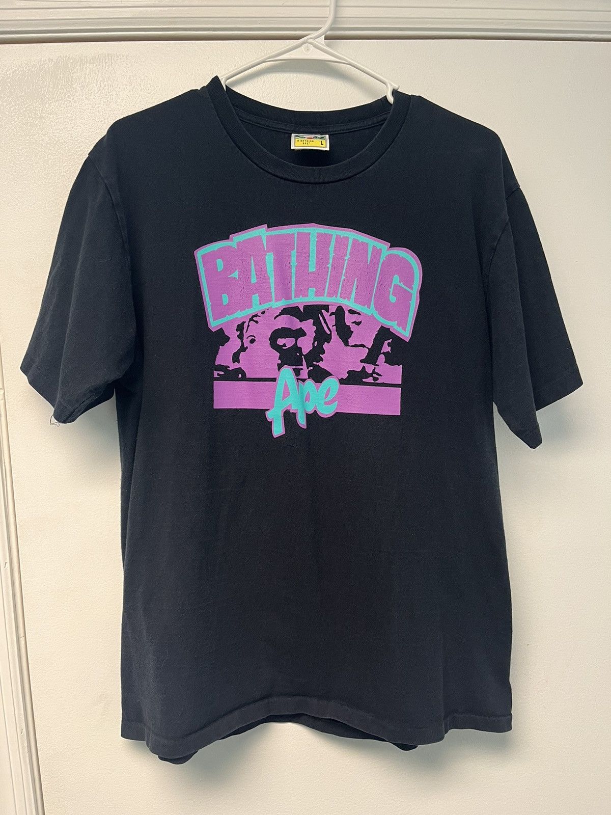Bape RARE Bape Bathing Ape Graphic Tshirt Size US L / EU 52-54 / 3 - 1 Thumbnail