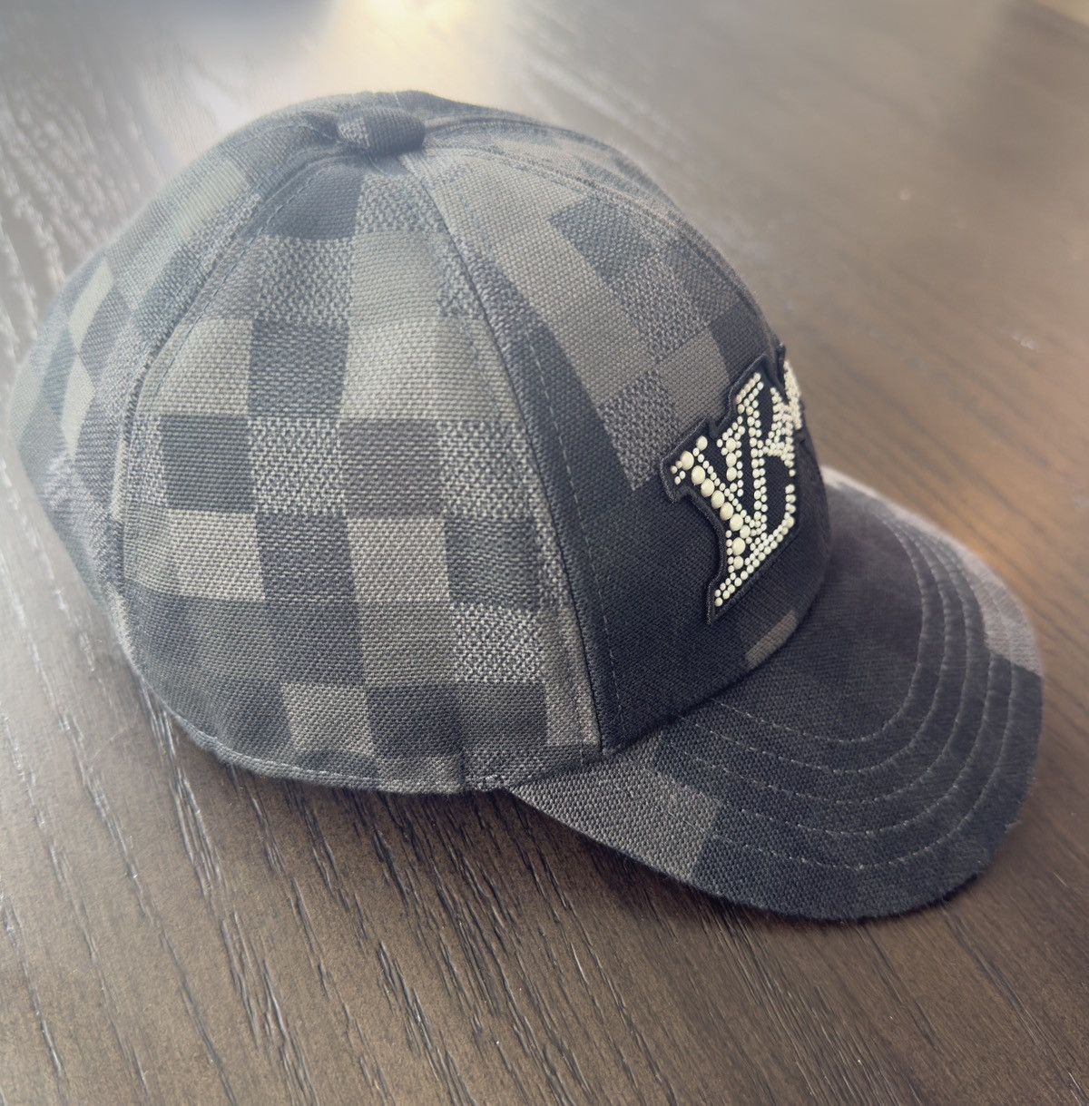 Louis Vuitton Louis Vuitton LV Vers Damoflage Cap Black Size ONE SIZE - 4 Thumbnail
