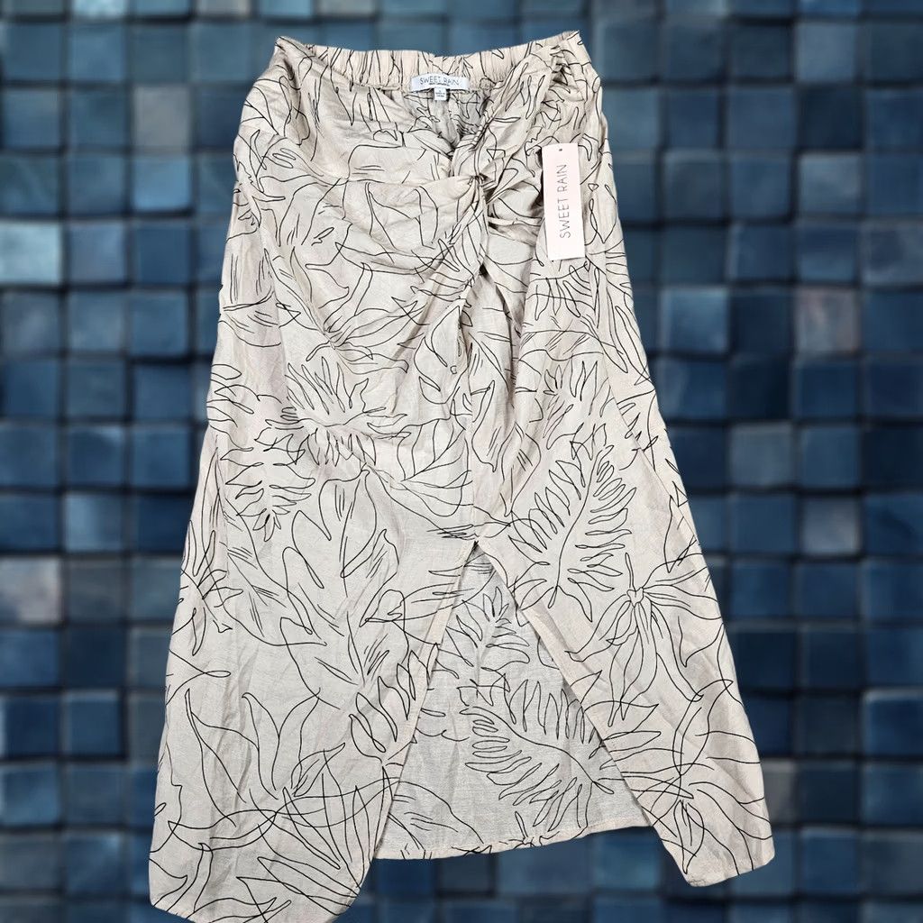 Rains Sweet Rain Skirt Midi A-Line Slit Beige Black Women L NEW Size 36" / US 14 / IT 50 - 1 Thumbnail