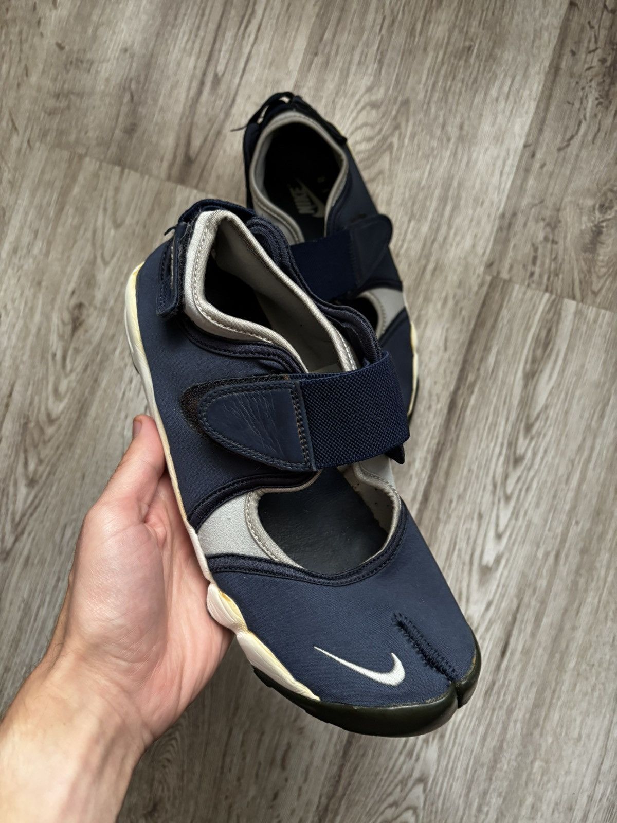 Nike Nike Air Rift Trainers Sandals Shoes Navy Blue 2006 US 10 Size US 10 / EU 43 - 2 Thumbnail