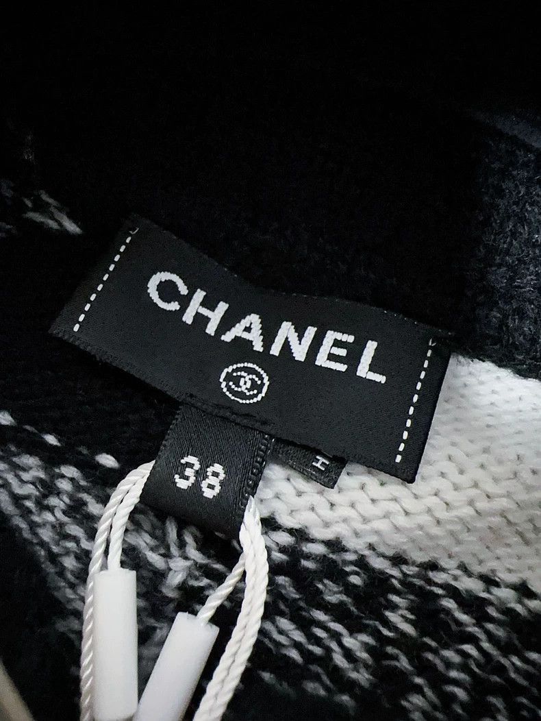 Chanel Chanel Coco Neige Checkerboard Zip Sweater Size M / US 6-8 / IT 42-44 - 6 Thumbnail
