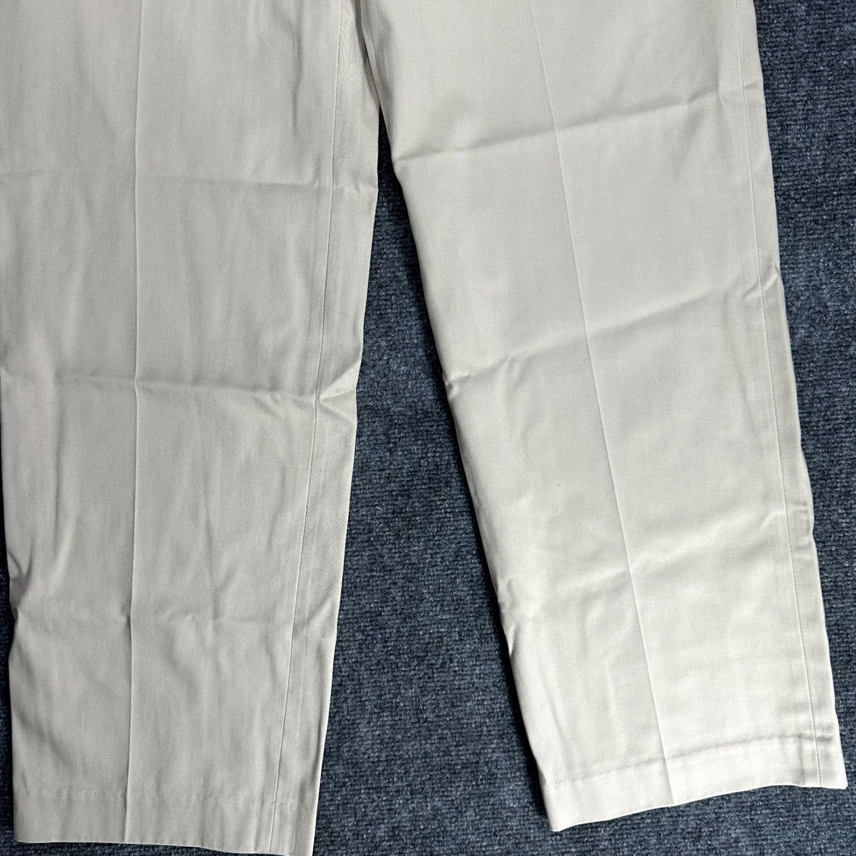 Eddie Bauer Eddie Bauer Pants Mens 32 Relaxed Fit Wrinkle Resistant Chino Beige Cotton Shirt? Size US 32 / EU 48 - 3 Thumbnail