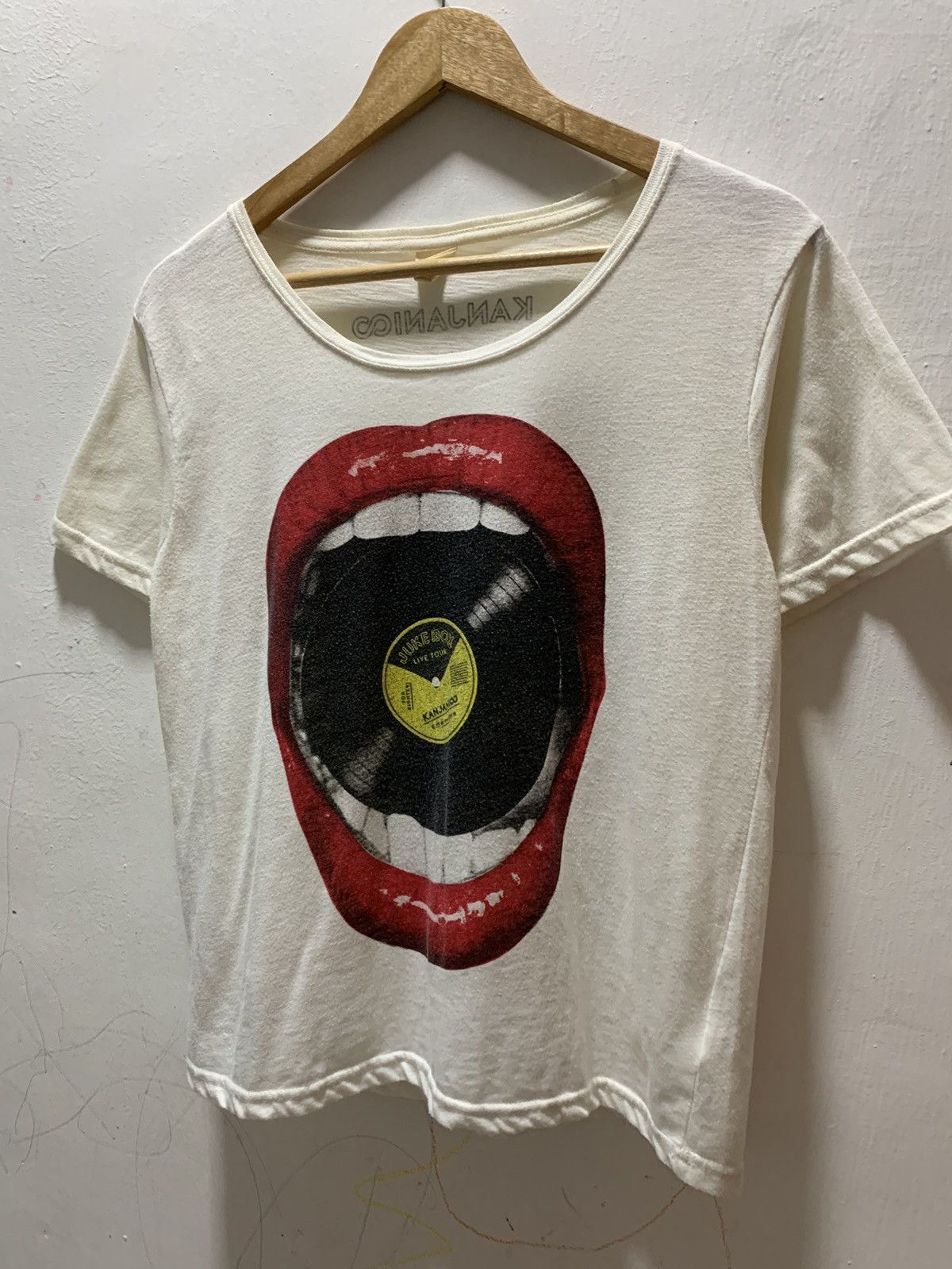 Japanese Brand Juke Box Live Tour Japan band Tees Size US M / EU 48-50 / 2 - 3 Thumbnail