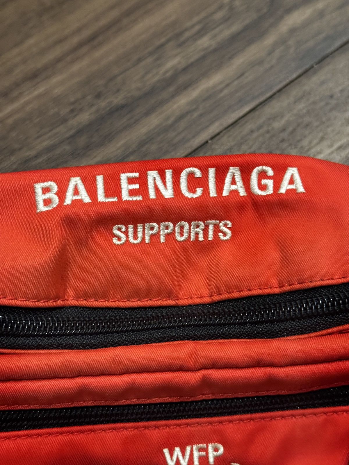 Balenciaga Balenciaga World Food Programme Fanny Pack Size ONE SIZE - 3 Thumbnail