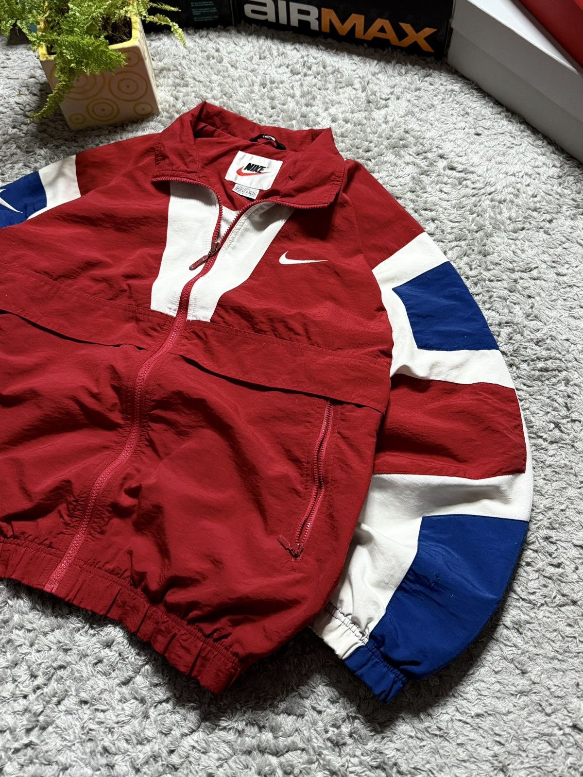 Nike 90s Nike Jacket Retro Vintage Logo Swoosh Streetwear Rare Size US M / EU 48-50 / 2 - 4 Thumbnail