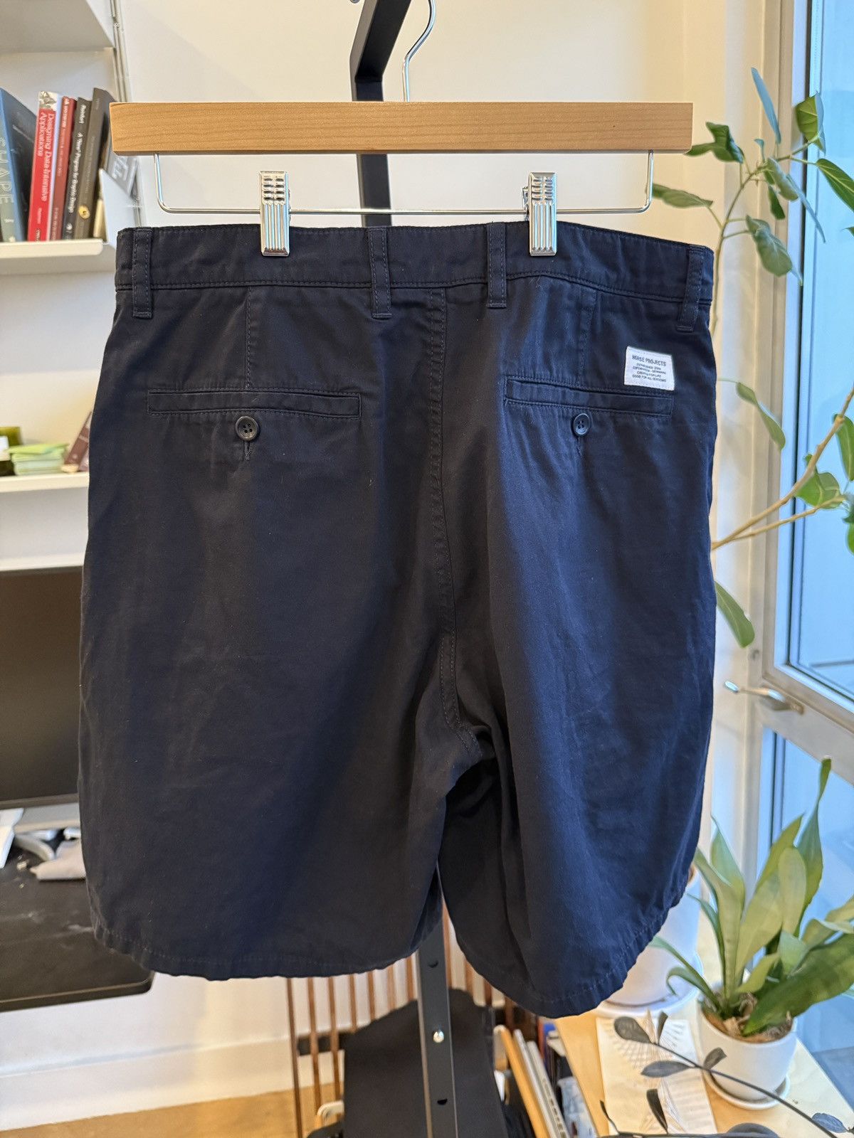 Norse Projects Norse Projects Aros Regular Light Shorts 32 Size US 32 / EU 48 - 2 Thumbnail