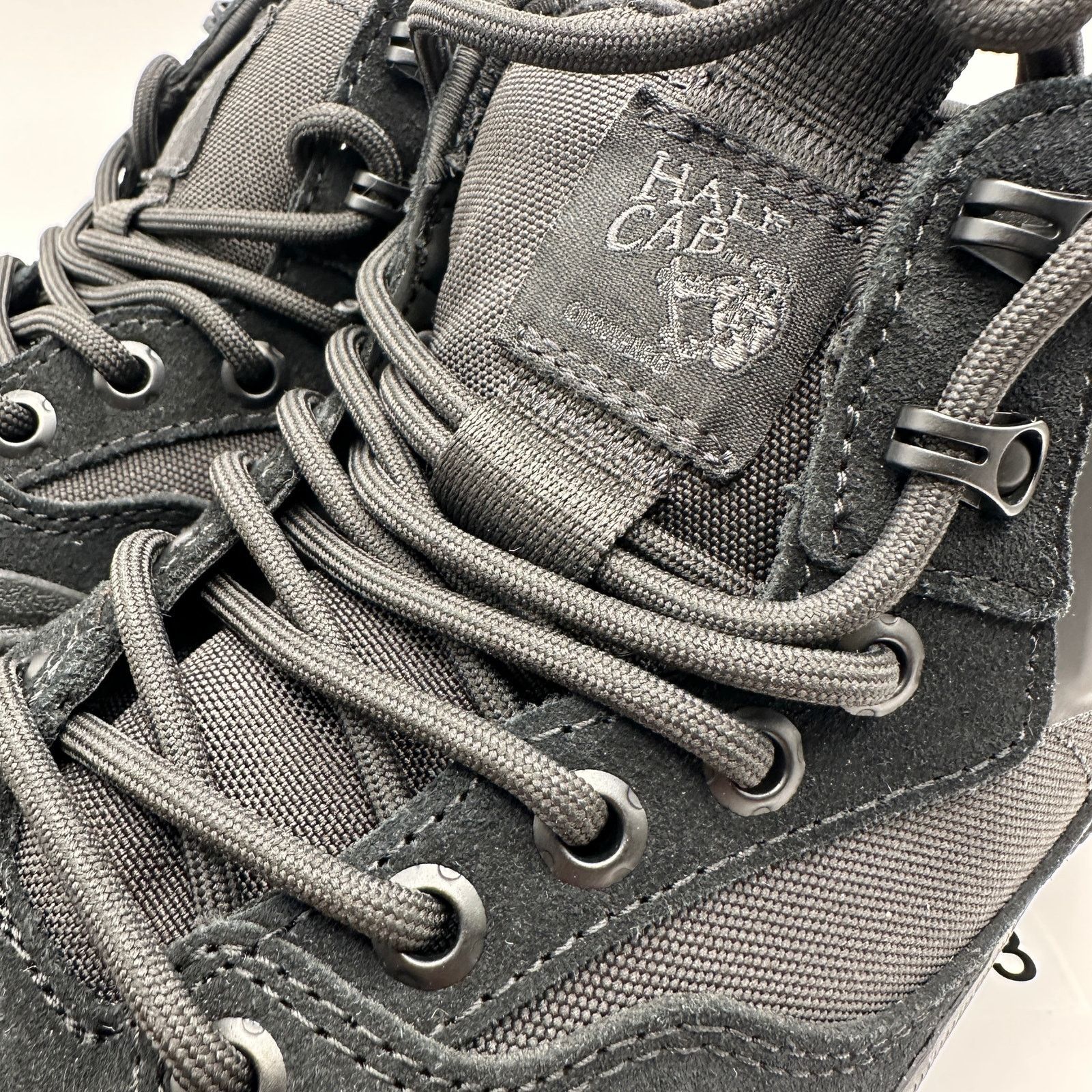 Vans VANS Men's 7 Women's 8.5 MTE HALF CAB GORE-TEX Triple Black Size US 7 / EU 40 - 6 Thumbnail