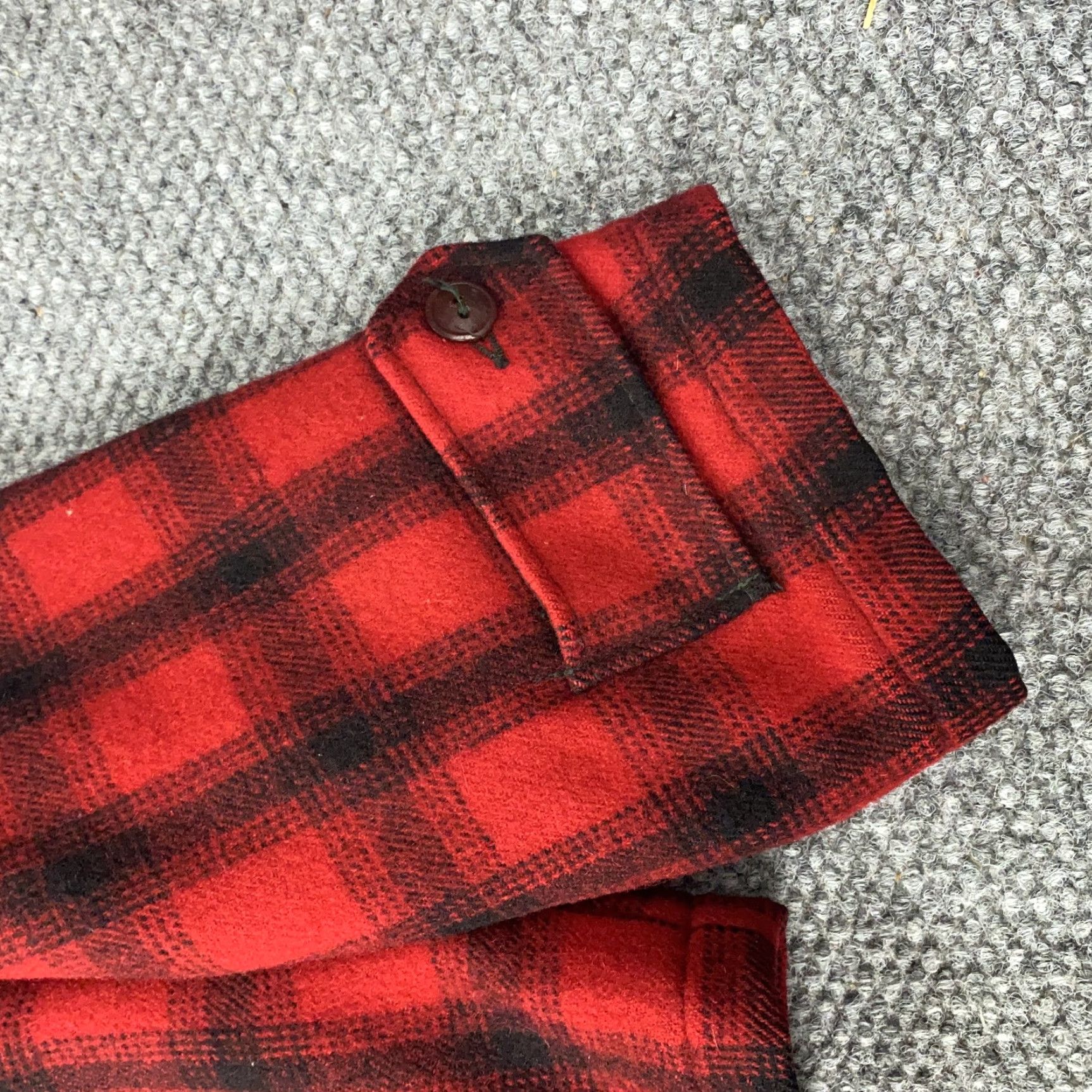 Vintage Vintage Woolrich Men’s Jacket 40 Wool Buffalo Plaid Outdoor Bomber 60s 70s Size US XXS / EU 40 - 7 Thumbnail